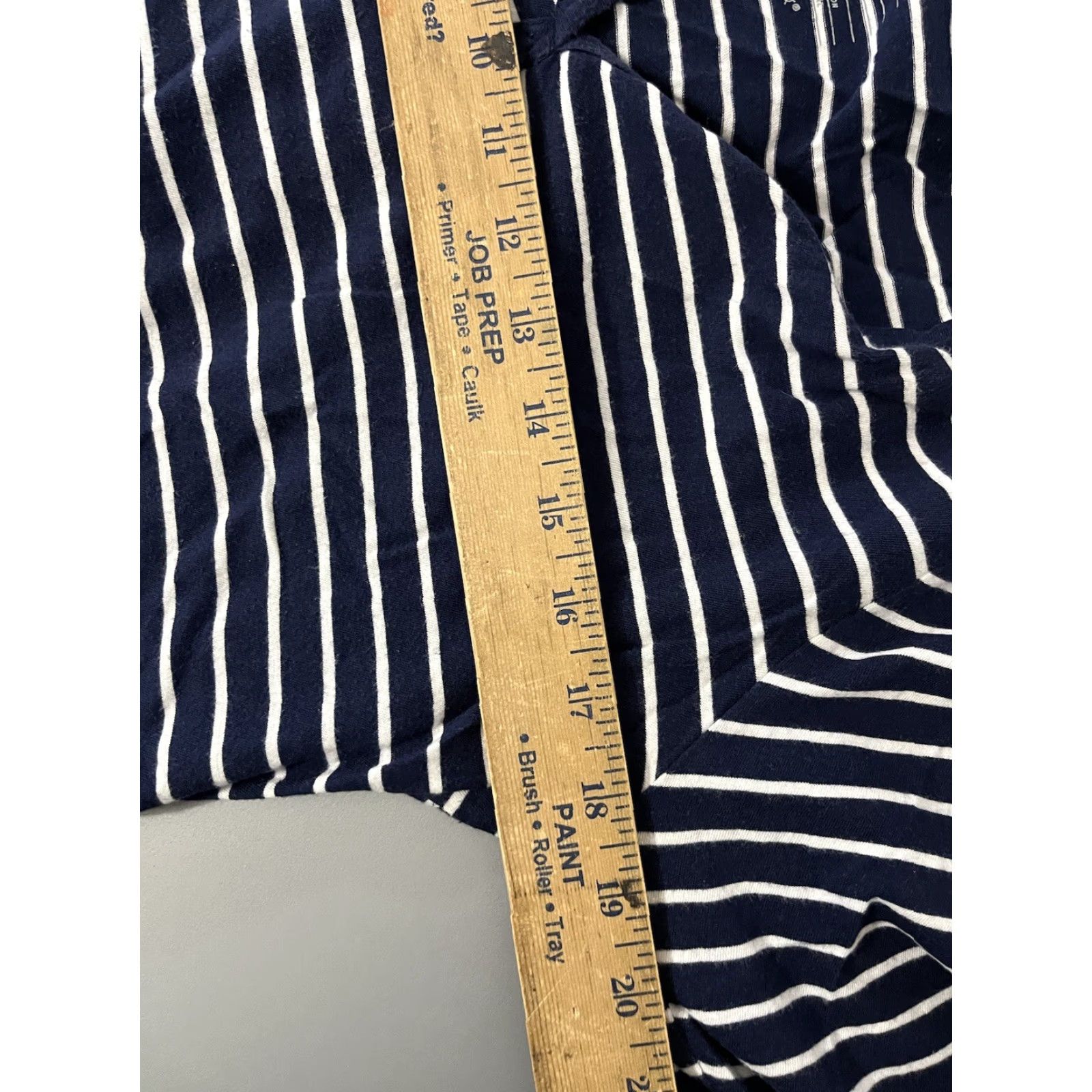 Gap VINTAGE Gap Women's Blouse Shirt Adult Large White Blue Stripes V-Neck Short Sleeve Nautical Style Size L / US 10 / IT 46 - 5 Thumbnail