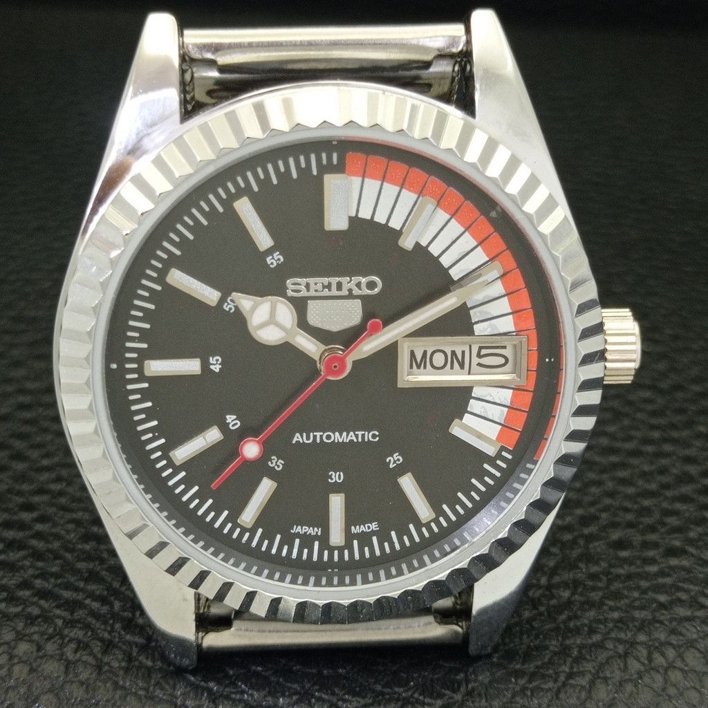Seiko REFURBISHED VINTAGE SEIKO 5 AUTO JAPAN MENS WATCH a440678 Size 38 - 3 Thumbnail
