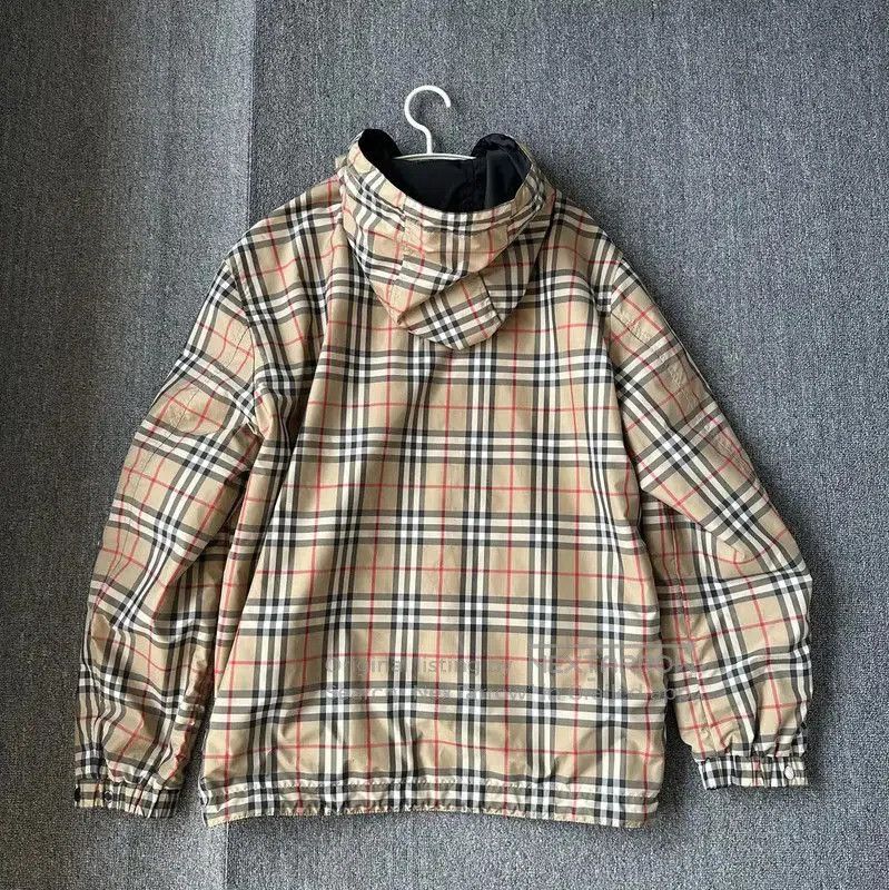Burberry Burberry Men's Black Nylon Hooded Jacket. Size US XL / EU 56 / 4 - 2 Thumbnail