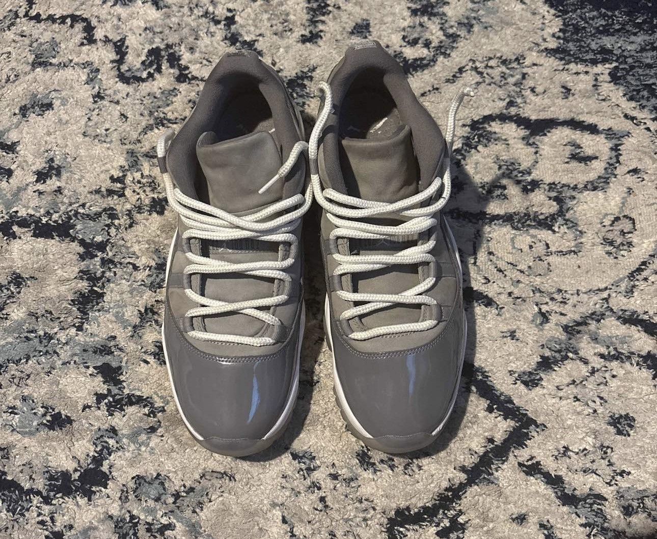 Jordan Brand Cool Grey 11 Low 2018 - size 12 Size US 12 / EU 45 - 4 Thumbnail