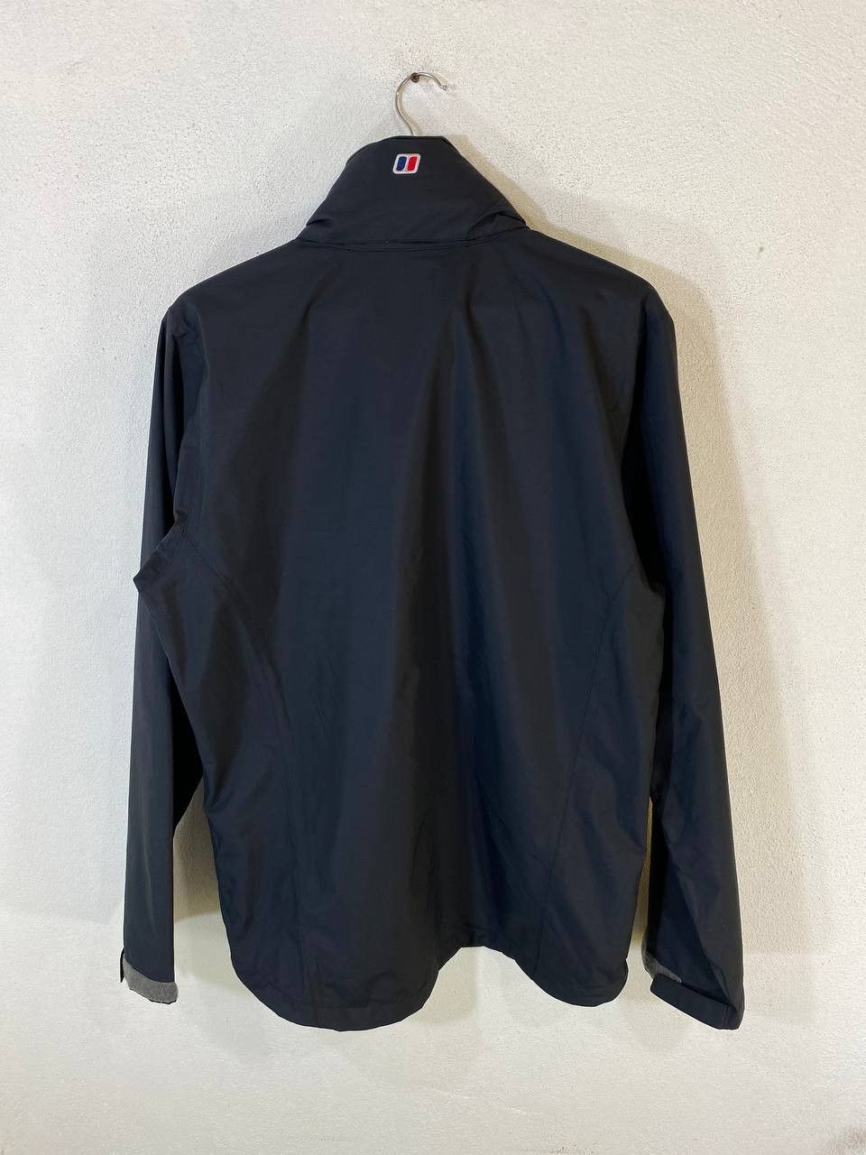 Berghaus berghaus aq2 aquafoil goretex jacket nice design Size US M / EU 48-50 / 2 - 11 Thumbnail