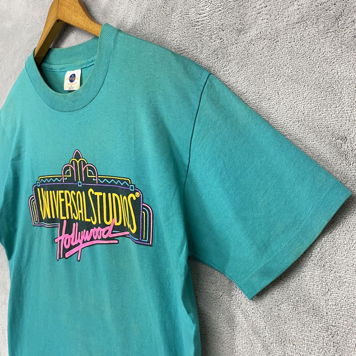 Universal Studios × Vintage 💥RARE💥 VINTAGE UNIVERSAL STUDIOS HOLLYWOOD FADED TEE Size US M / EU 48-50 / 2 - 2 Thumbnail