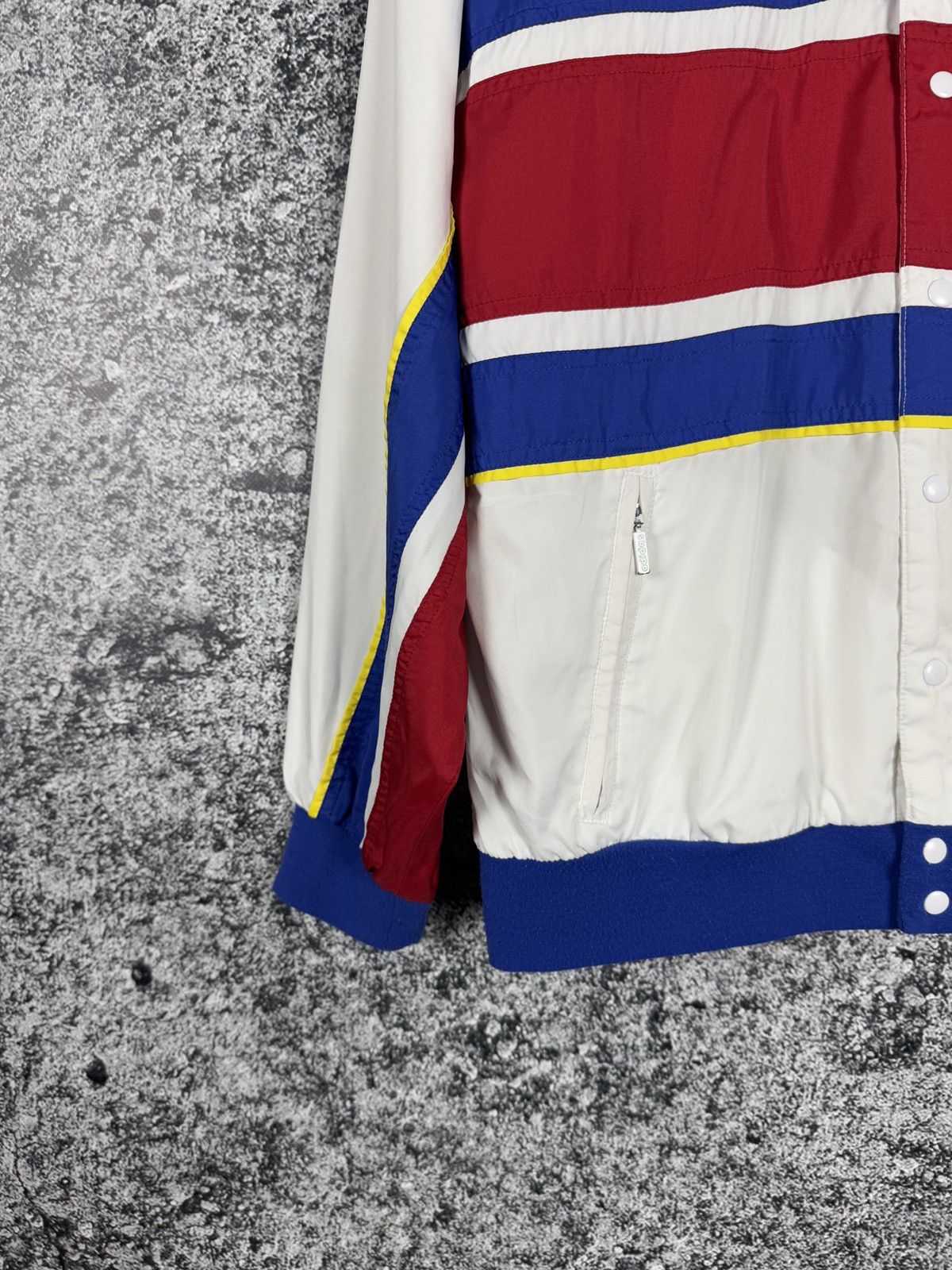 Adidas Adidas Vintage Jacket Button Up Windbreaker Retro 90s Size S Size US S / EU 44-46 / 1 - 4 Thumbnail