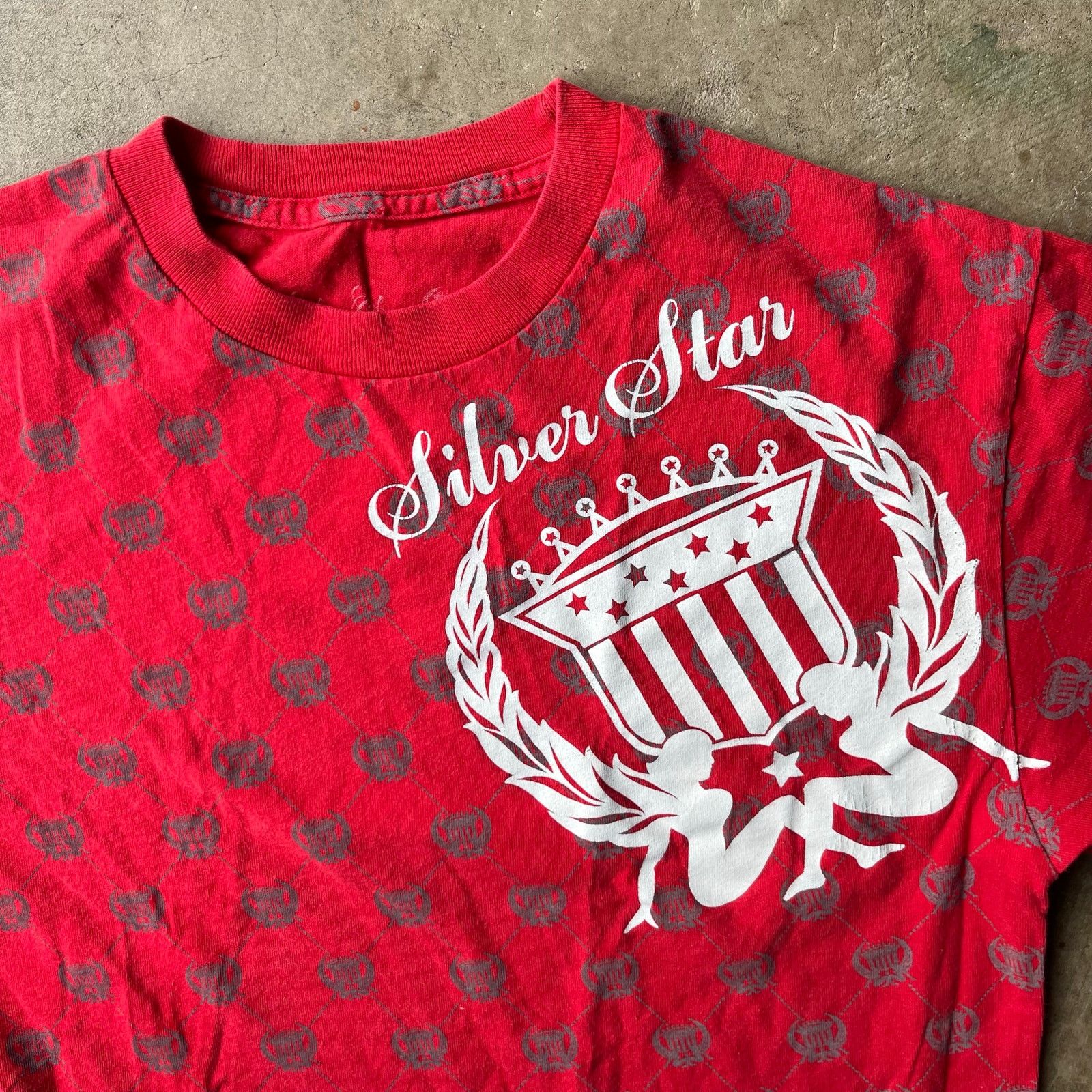 Vintage VINTAGE SILVER STAR Y2K SHIRT AOP 00S GRUNGE RED SMALL Size US S / EU 44-46 / 1 - 1 Thumbnail