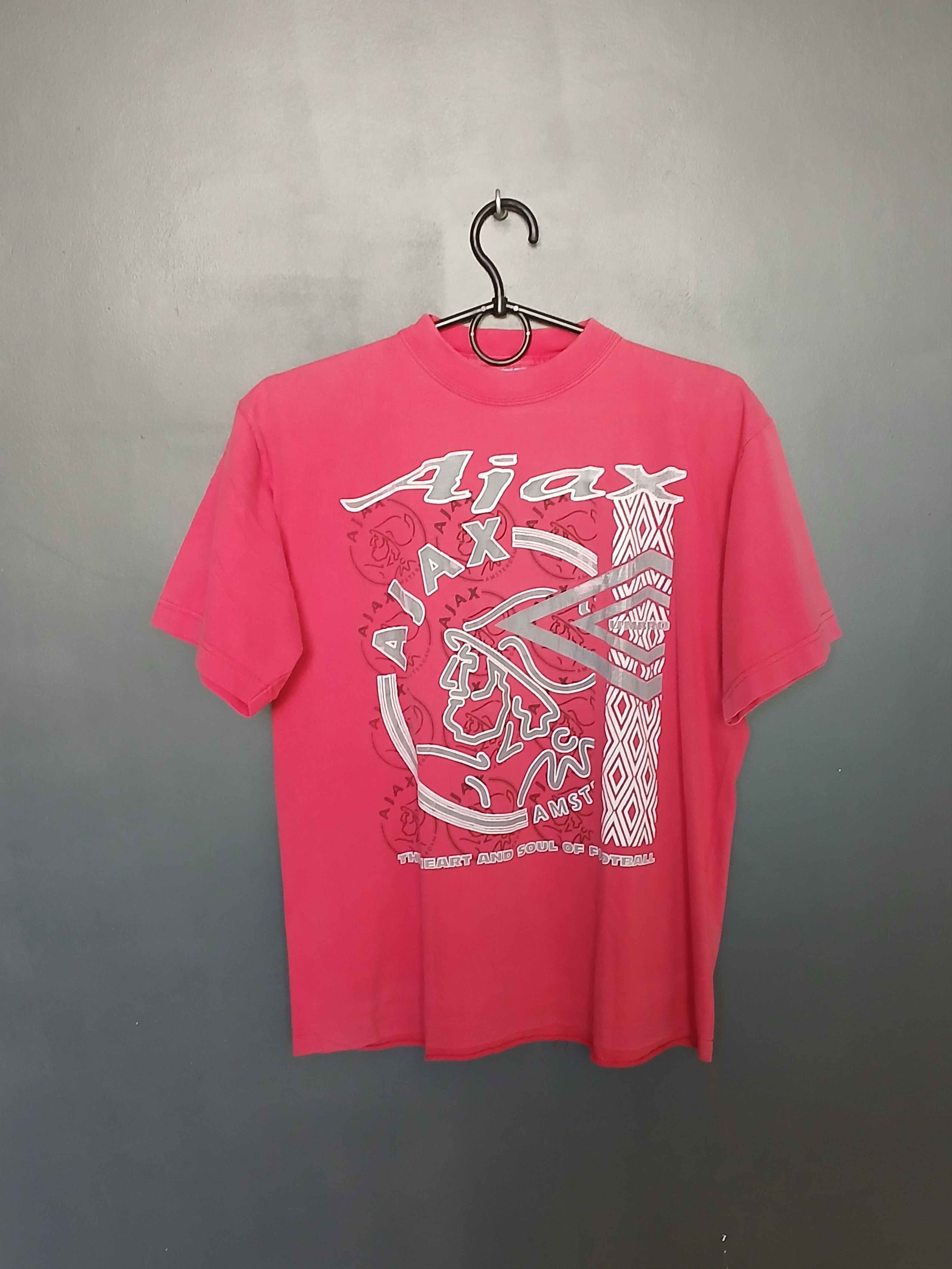 Umbro × Vintage KIDS Vintage Umbro Ajax Football T-Shirt Size US S / EU 44-46 / 1 - 1 Thumbnail