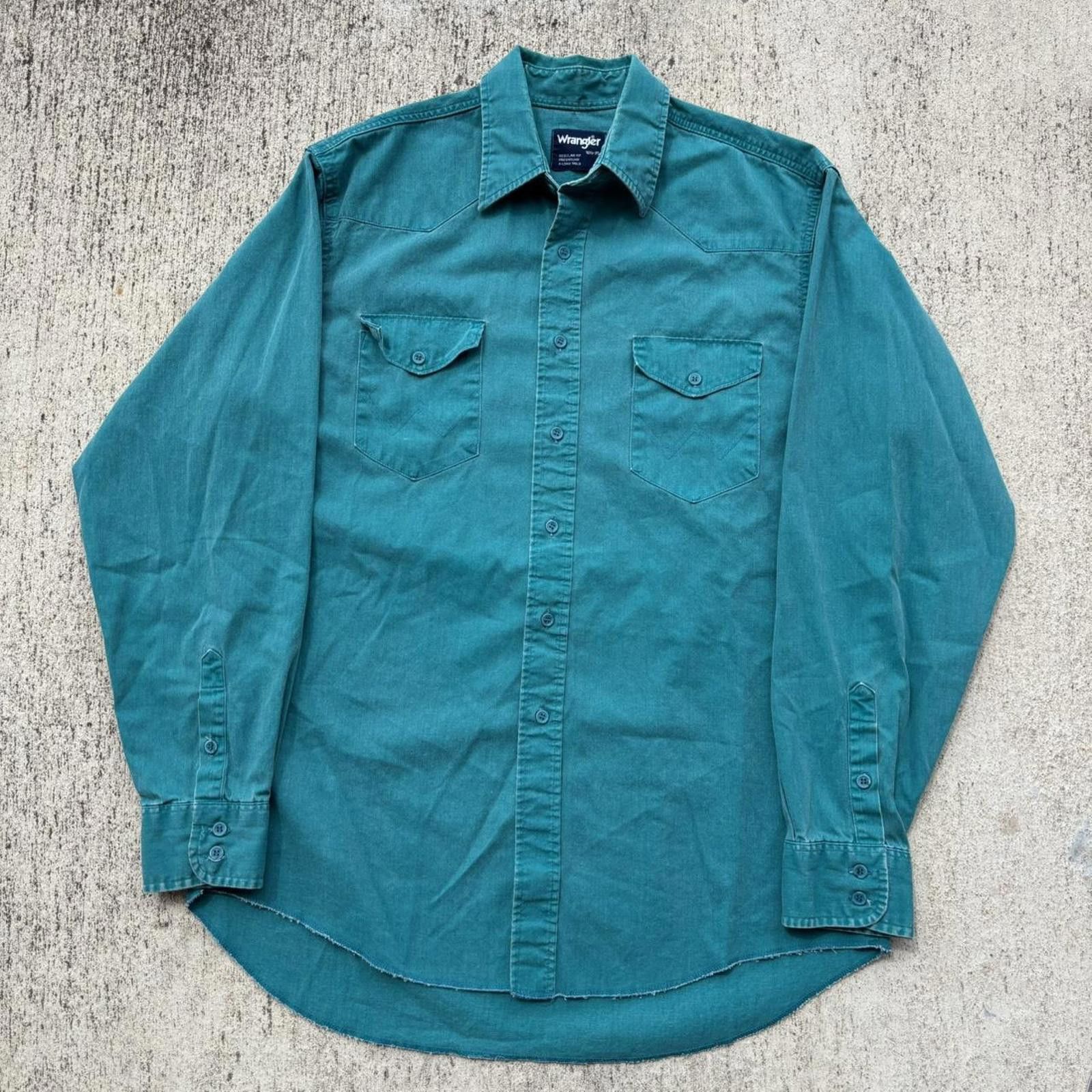 Wrangler Vintage 90s Wrangler Blue Button Up Western Shirt Size US XL / EU 56 / 4 - 1 Thumbnail