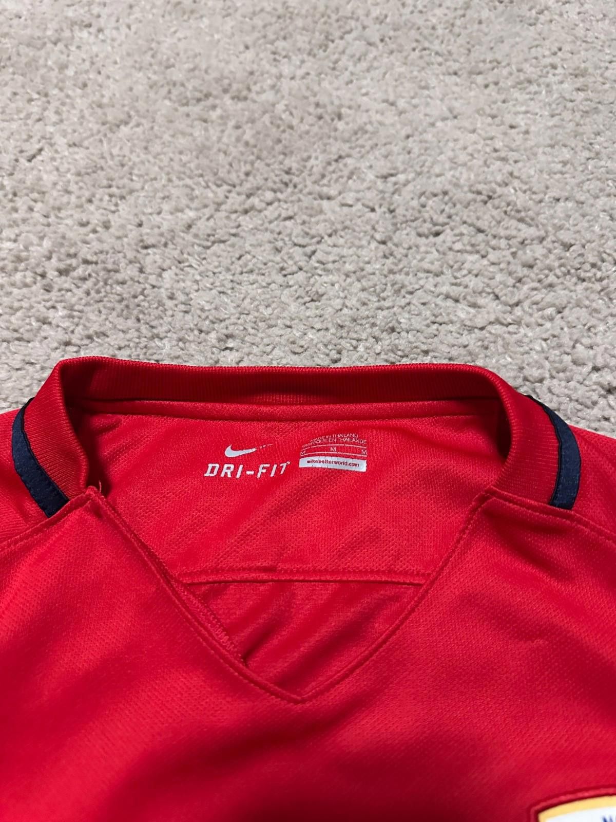 Nike NORWAY 2016 2018 HOME SHIRT FOOTBALL JERSEY NIKE SIZE M Size US M / EU 48-50 / 2 - 4 Thumbnail
