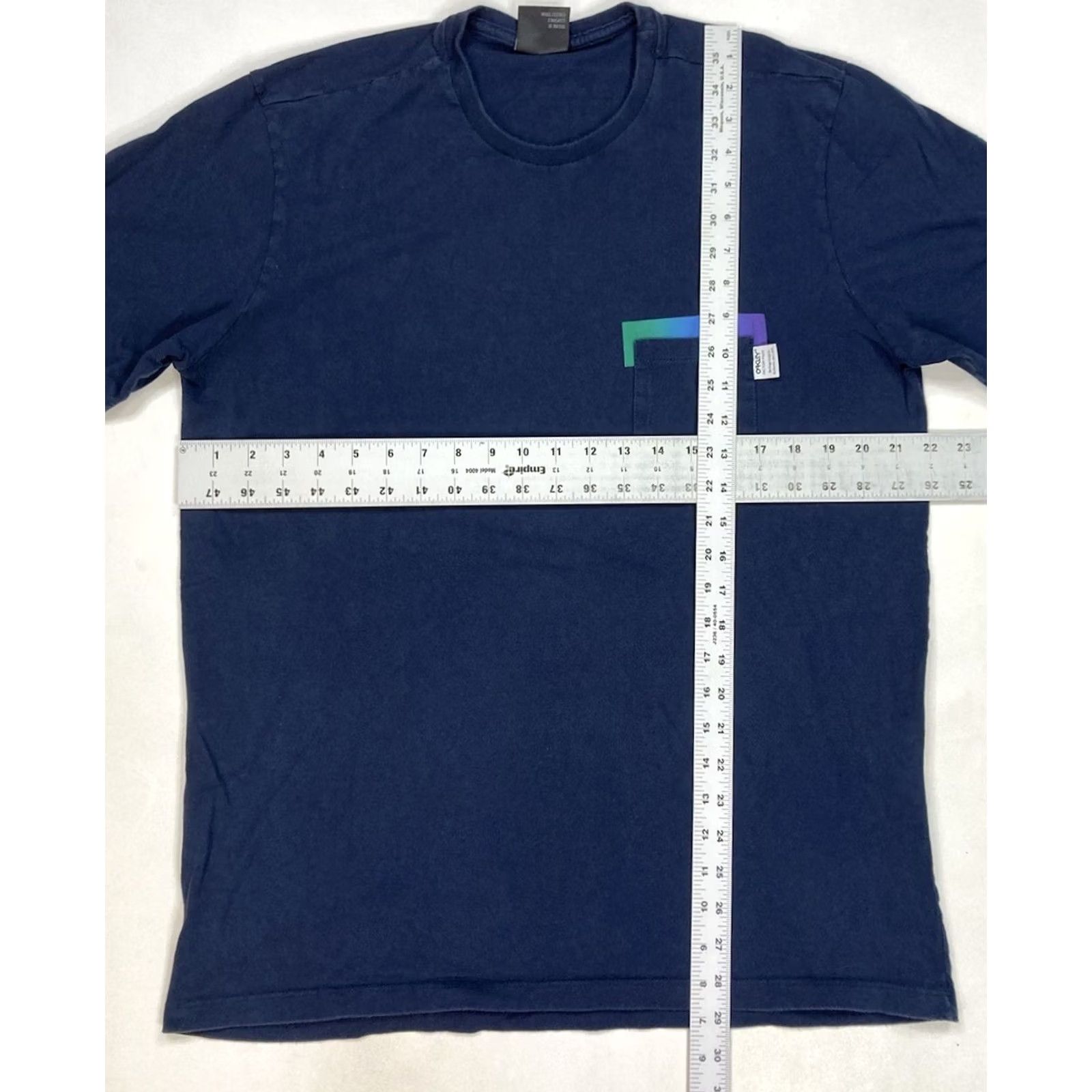Oakley VINTAGE Oakley Pocket Graphic T-shirt Men Large Blue Short Sleeve Size US L / EU 52-54 / 3 - 6 Thumbnail