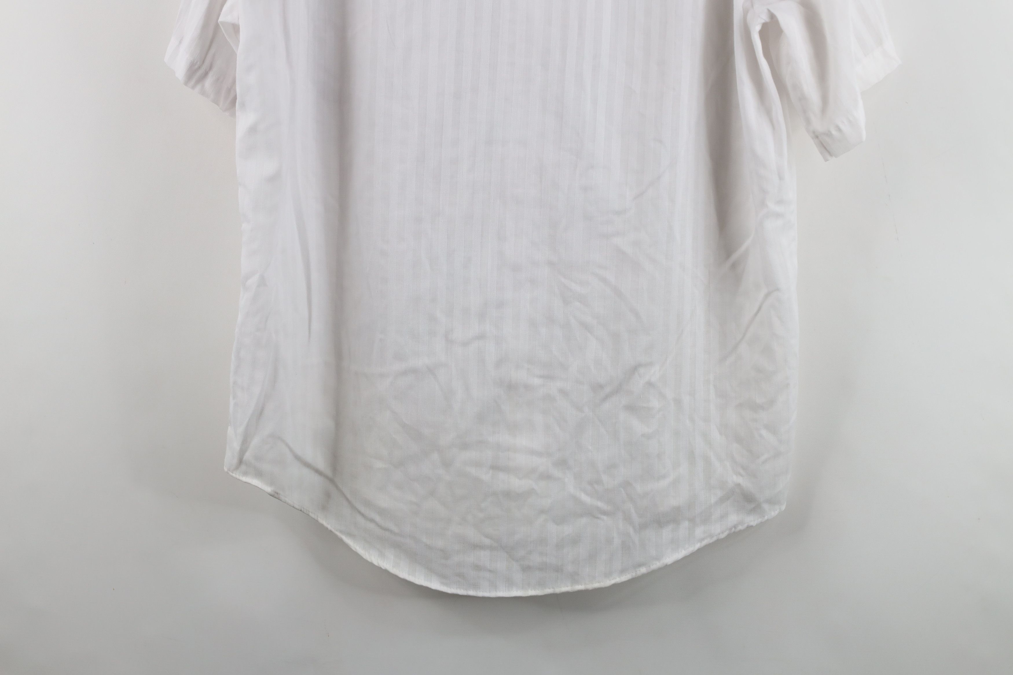 Vintage Vintage 70s Streetwear Short Sleeve Button Shirt White USA Size US L / EU 52-54 / 3 - 11 Thumbnail