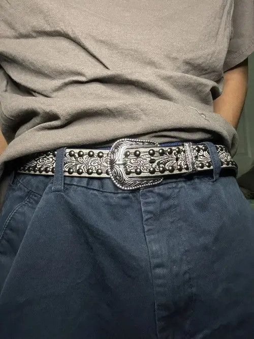 Japanese Brand Gothic Studded Belt (cement gray) Size ONE SIZE - 2 Thumbnail