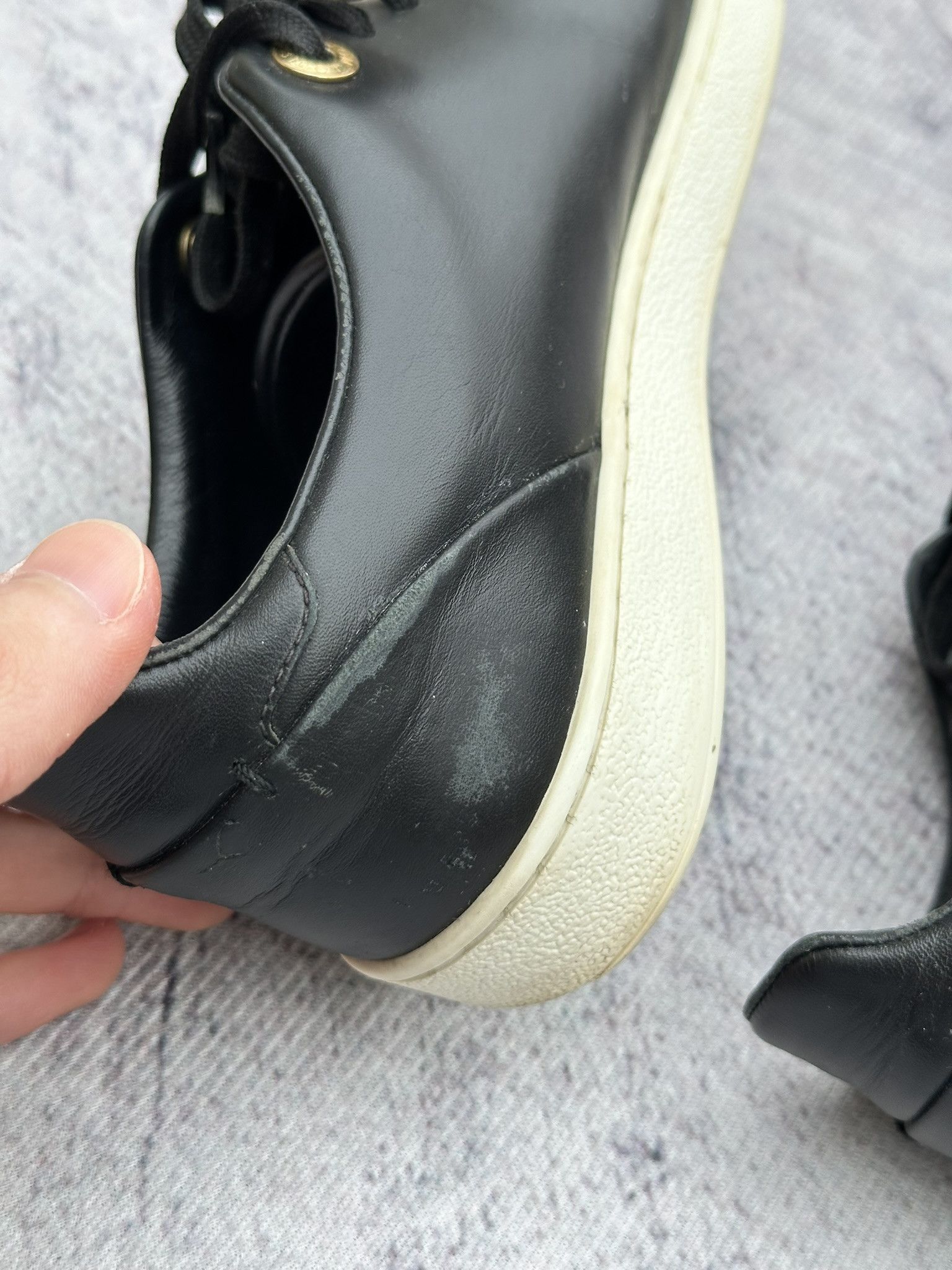Louis Vuitton Louis Vuitton Frontrow Sneakers LV Metal Lace Logo Leather Size US 5.5 / IT 35.5 - 9 Thumbnail