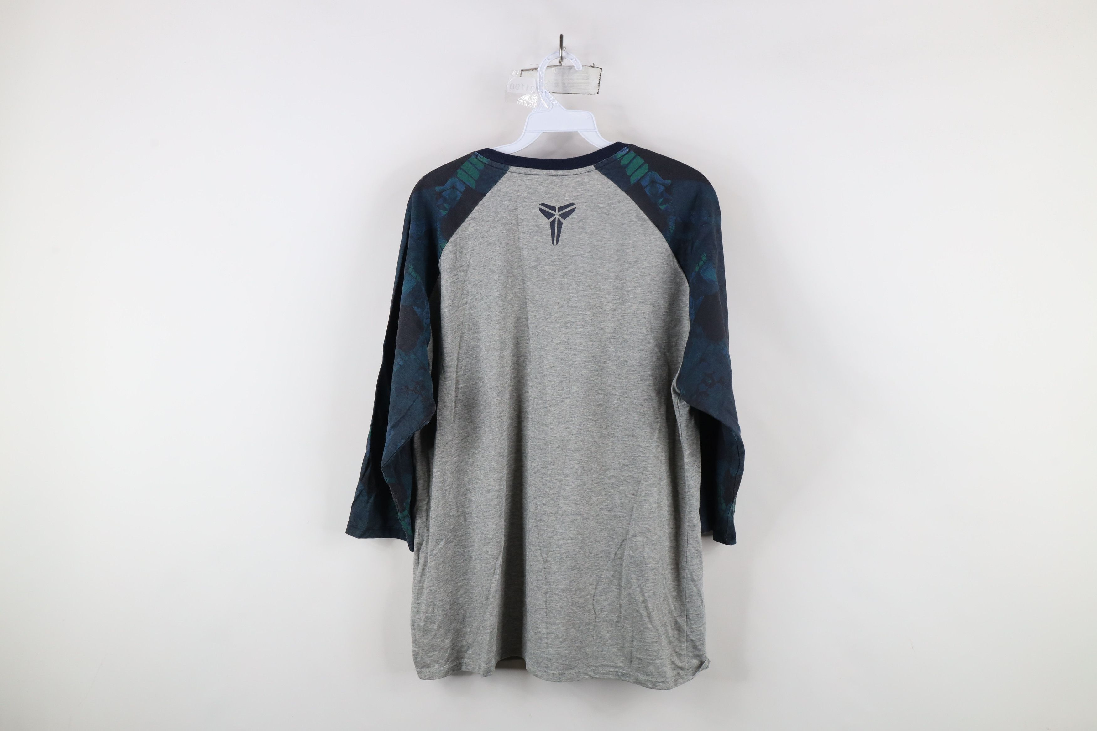 Nike × Vintage Vintage Nike Mamba Snakeskin 3/4 Sleeve Raglan T-Shirt Size US L / EU 52-54 / 3 - 9 Thumbnail