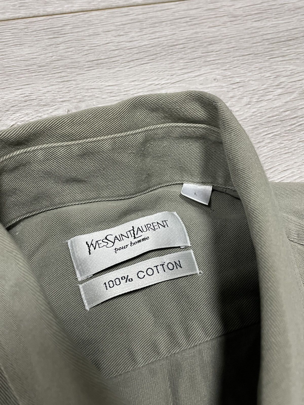 Yves Saint Laurent YSL Yves Saint Laurent overshot thick shirt buttons Size US L / EU 52-54 / 3 - 4 Thumbnail