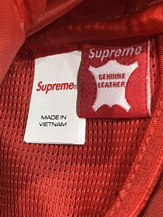 Supreme best sale bag tag