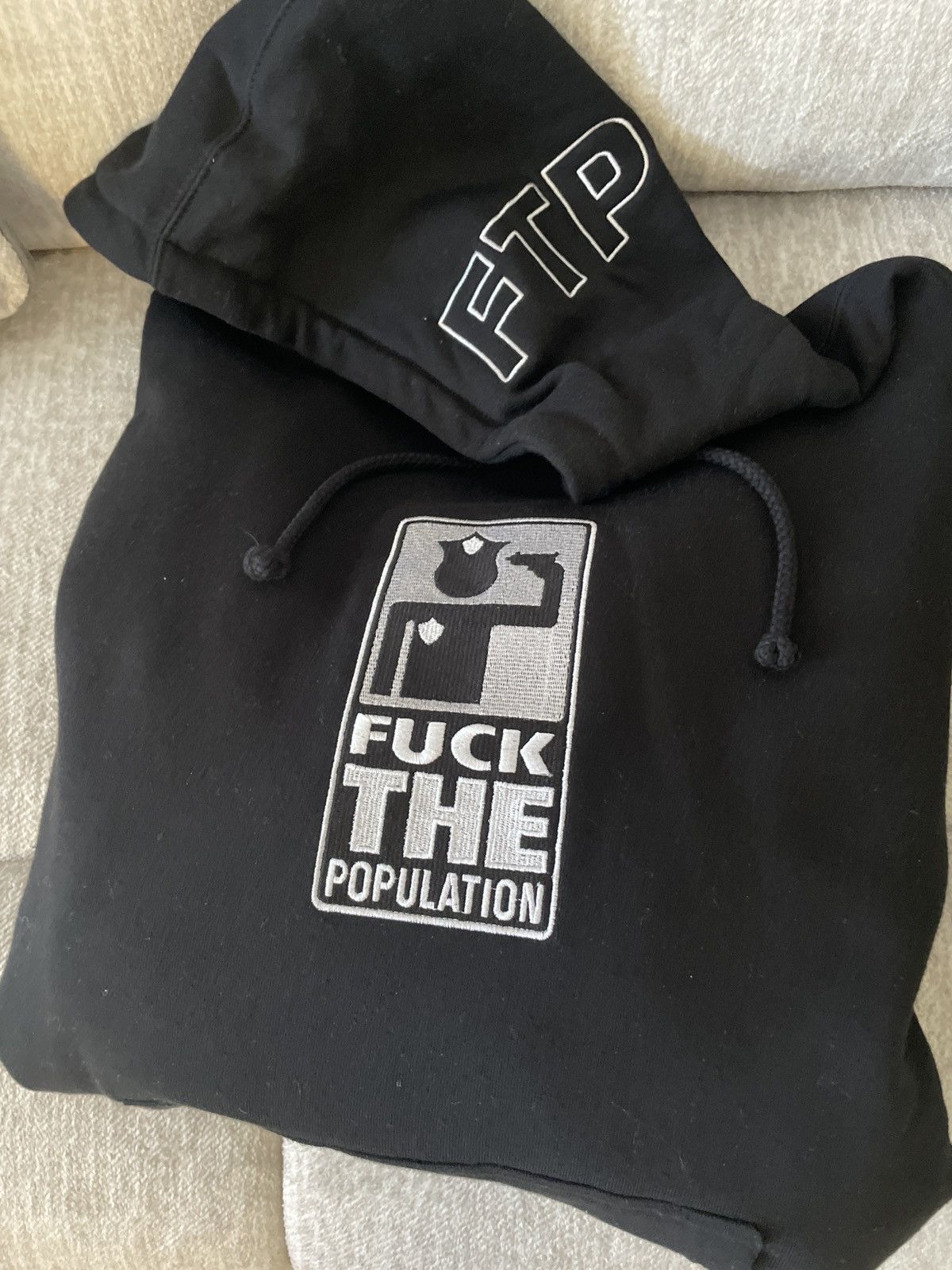 Fuck The Population Sweater Size US L / EU 52-54 / 3 - 2 Thumbnail