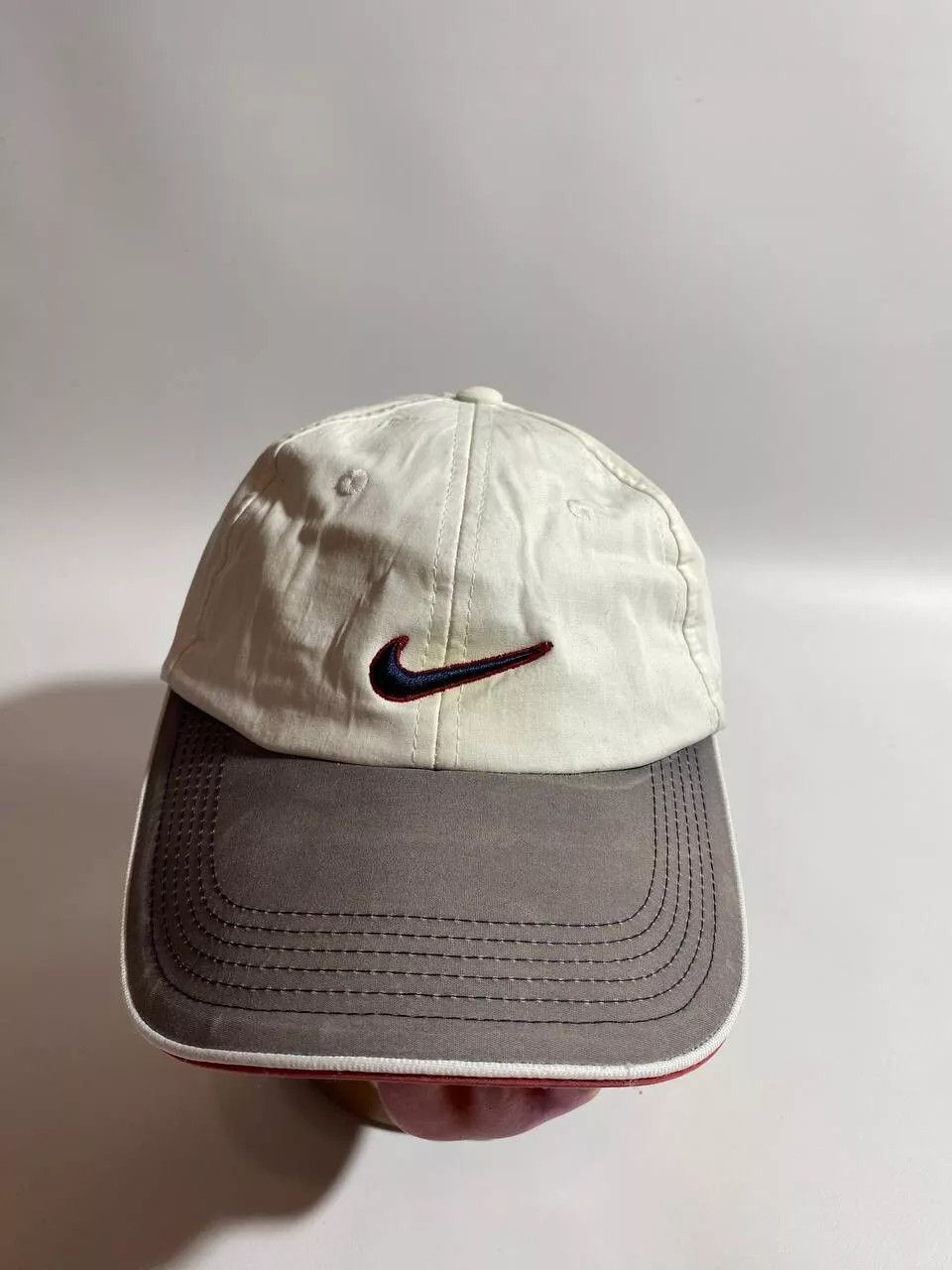 Nike Vintage 90s Nike Center Swoosh Logo Black Tag White Cap Size ONE SIZE - 2 Thumbnail