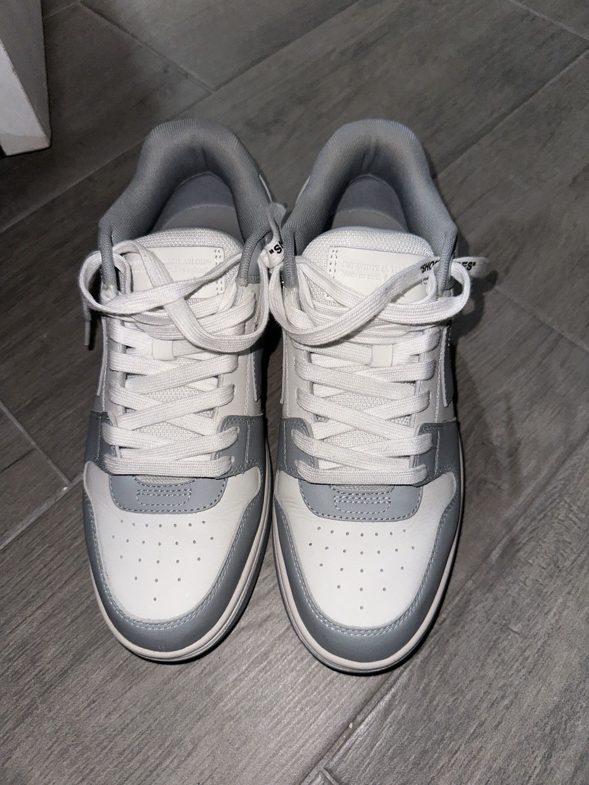 Off-White Off white out of office Size US 8.5 / EU 41-42 - 3 Thumbnail