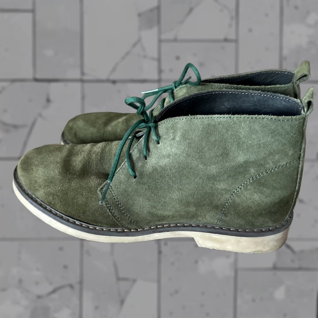 Sean John DAN JOHN Vera Pelle Italian Green Suede Chukka Style Boots Mens 40 Size Suede Upper Outsole Shoes Green Chukka Mens Size US 7 / EU 40 - 1 Thumbnail