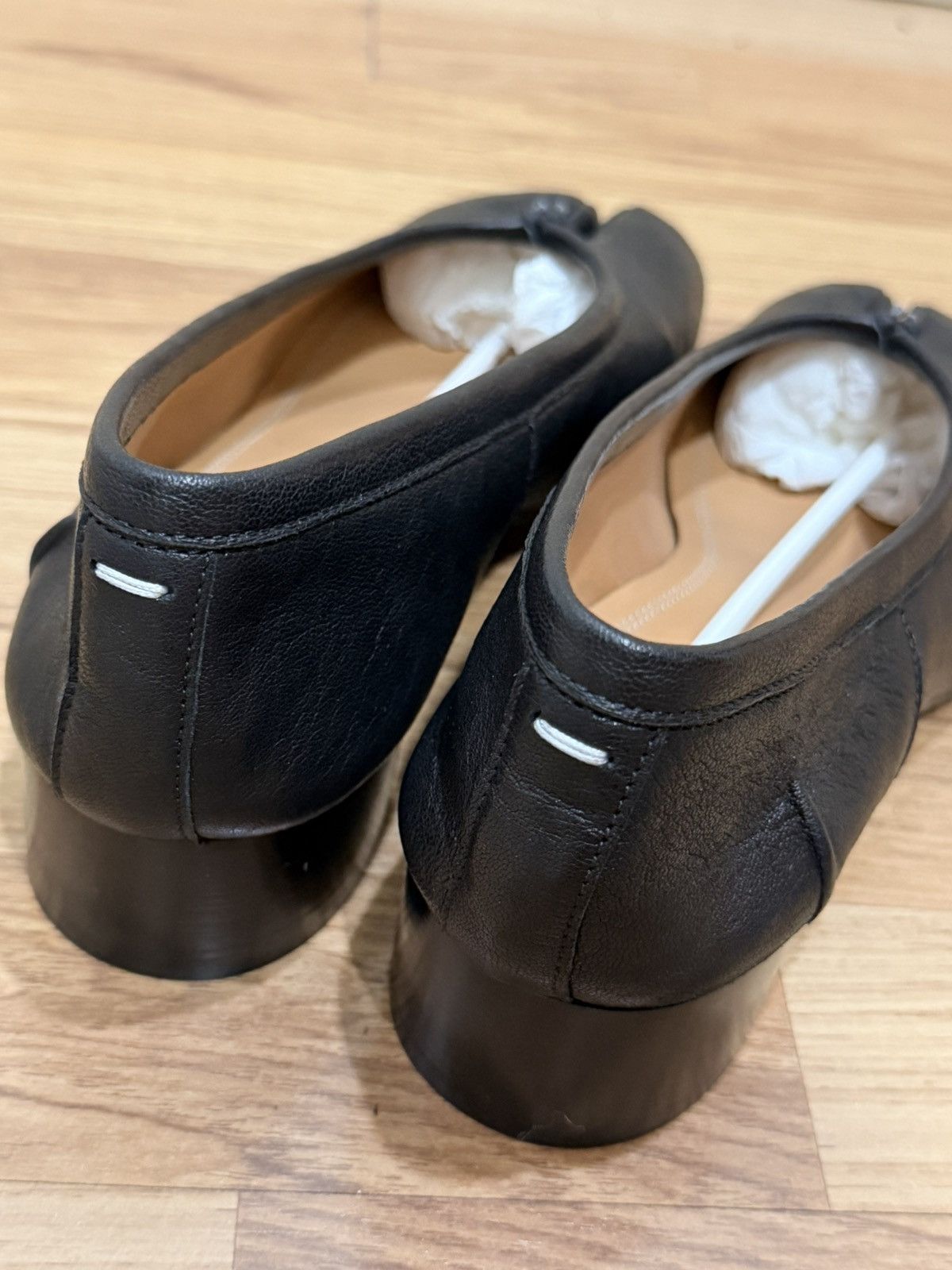 Maison Margiela MAISON MARGIELA TABI BALLERINA PUMPS Size US 9 / IT 39 - 11 Thumbnail