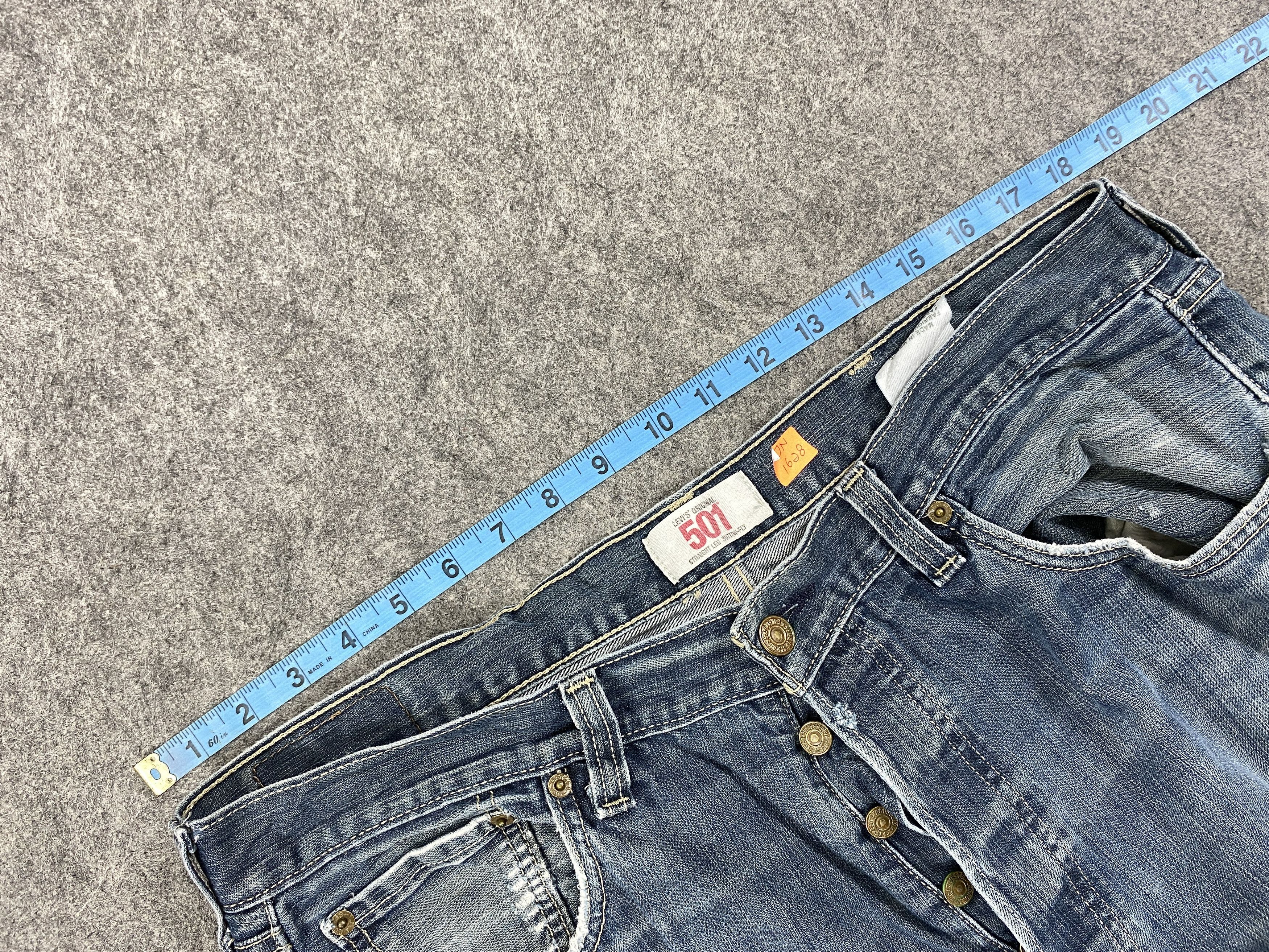 Levi's Distressed Blue Vintage Levi's 501 37x31.5 Denim -JN1628 Size US 37 - 5 Thumbnail