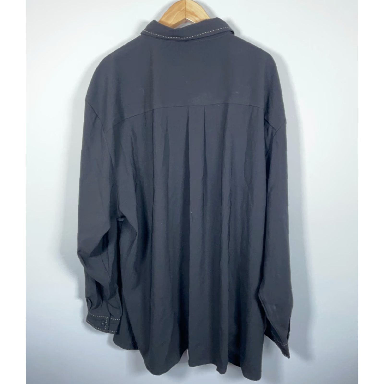 Vintage VINTAGE Abstract Pattern Shirt Men 4XL Black Gray Faux Suede Panel Y2K Style Button-Up Long Sleeve Geometric 90s Hip Hop Retro Mens Size US XXL / EU 58 / 5 - 2 Thumbnail