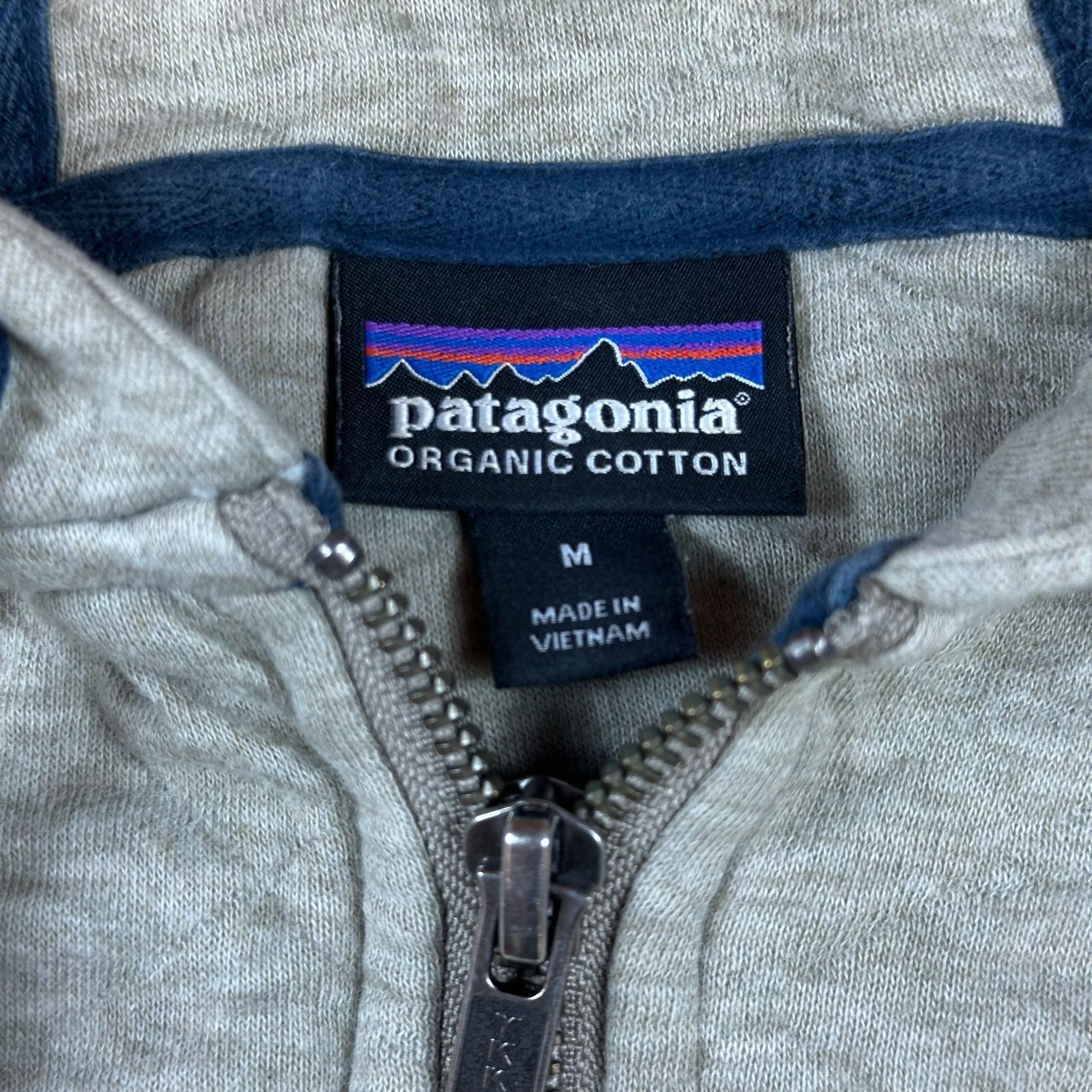 Patagonia Vintage Patagonia Organic Cotton Zip-Up Hoodie (M) Size US M / EU 48-50 / 2 - 4 Thumbnail