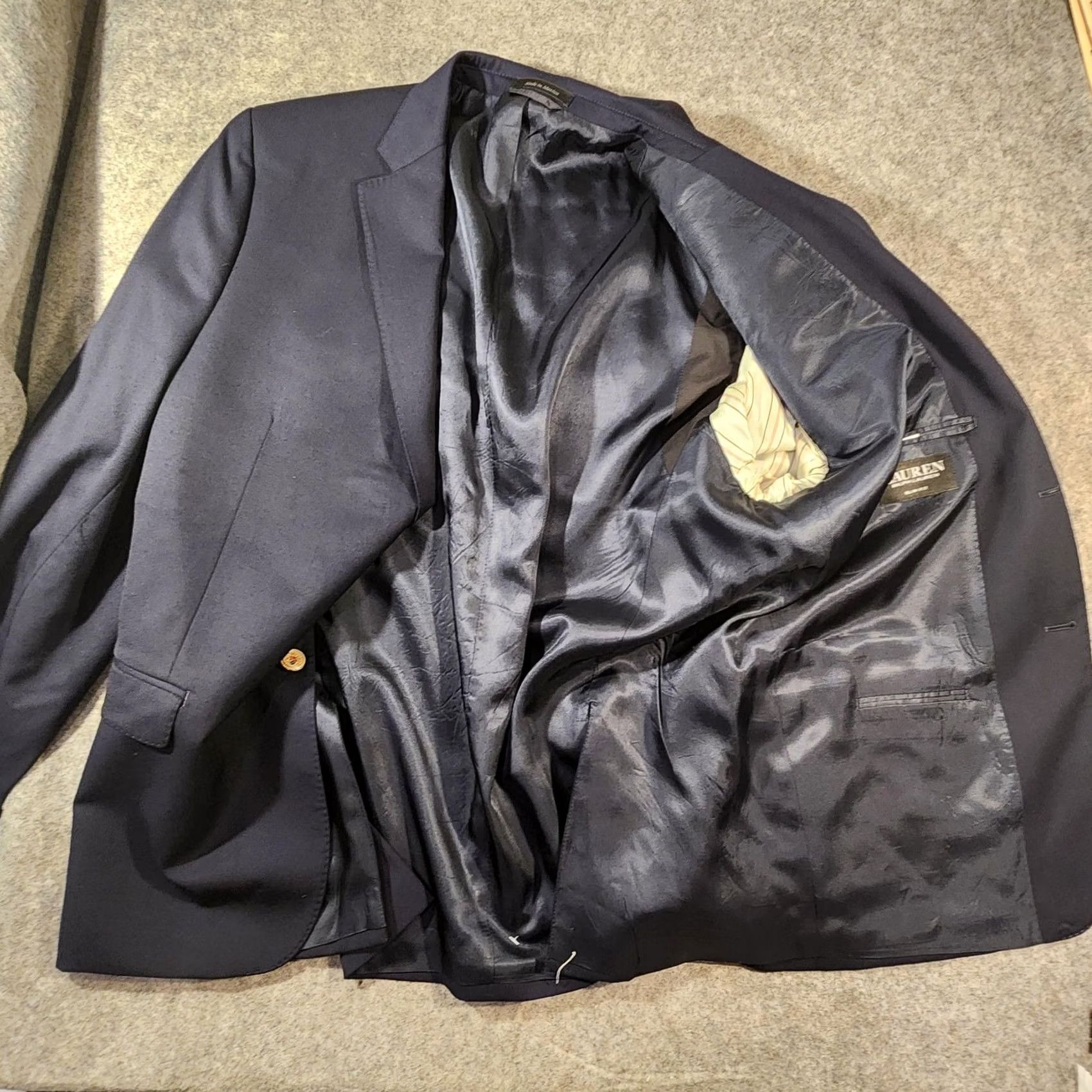 Ralph Lauren VINTAGE Lauren Ralph Lauren Blazer Mens 50R Navy 100% Wool Slim Fit Gold Buttons Size 50R - 6 Thumbnail