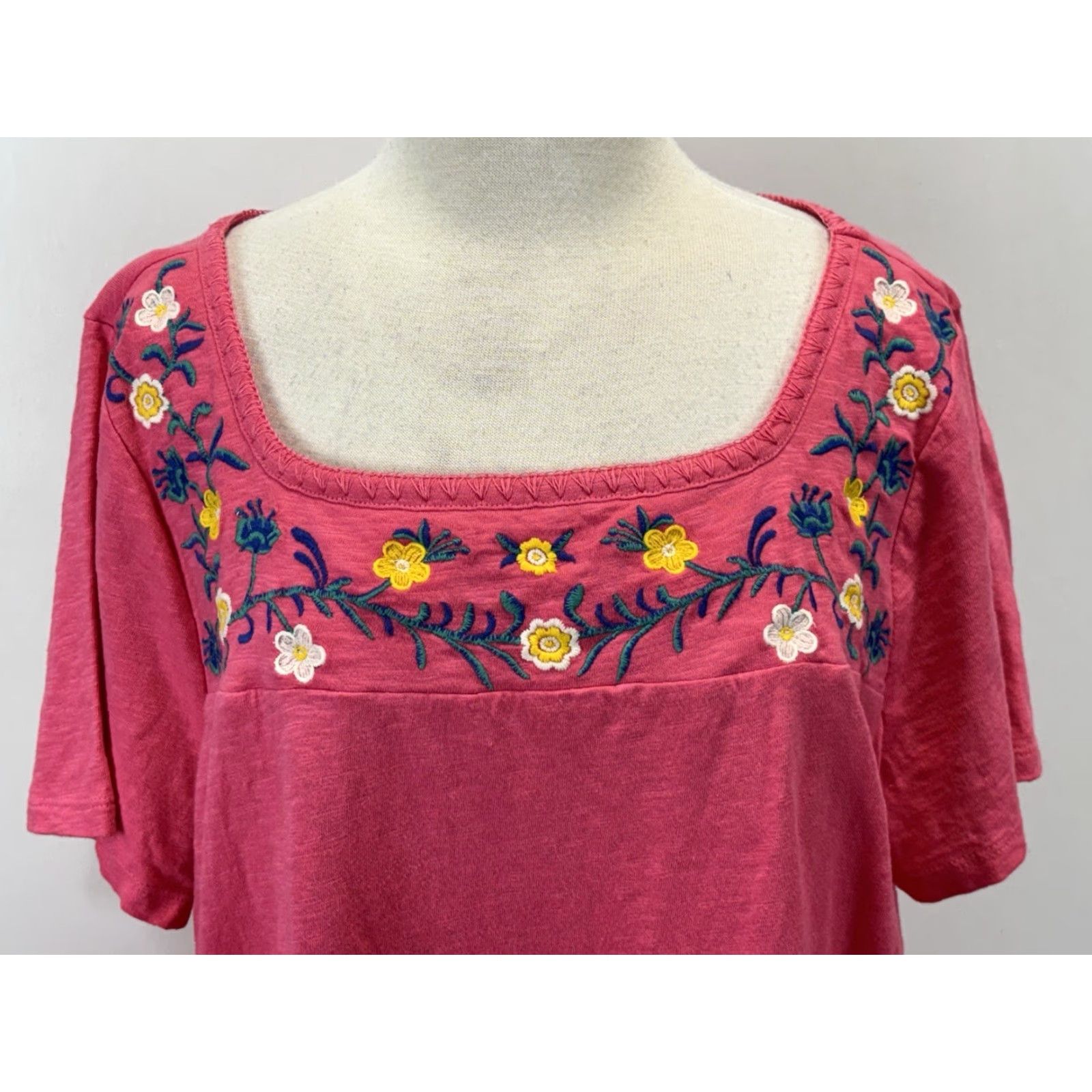 Talbots VINTAGE Talbots Floral Embroidered Square Neck Shirt Plus 2X Pink Short Sleeve Womens Size XXL / US 16-18 / IT 52-54 - 5 Thumbnail