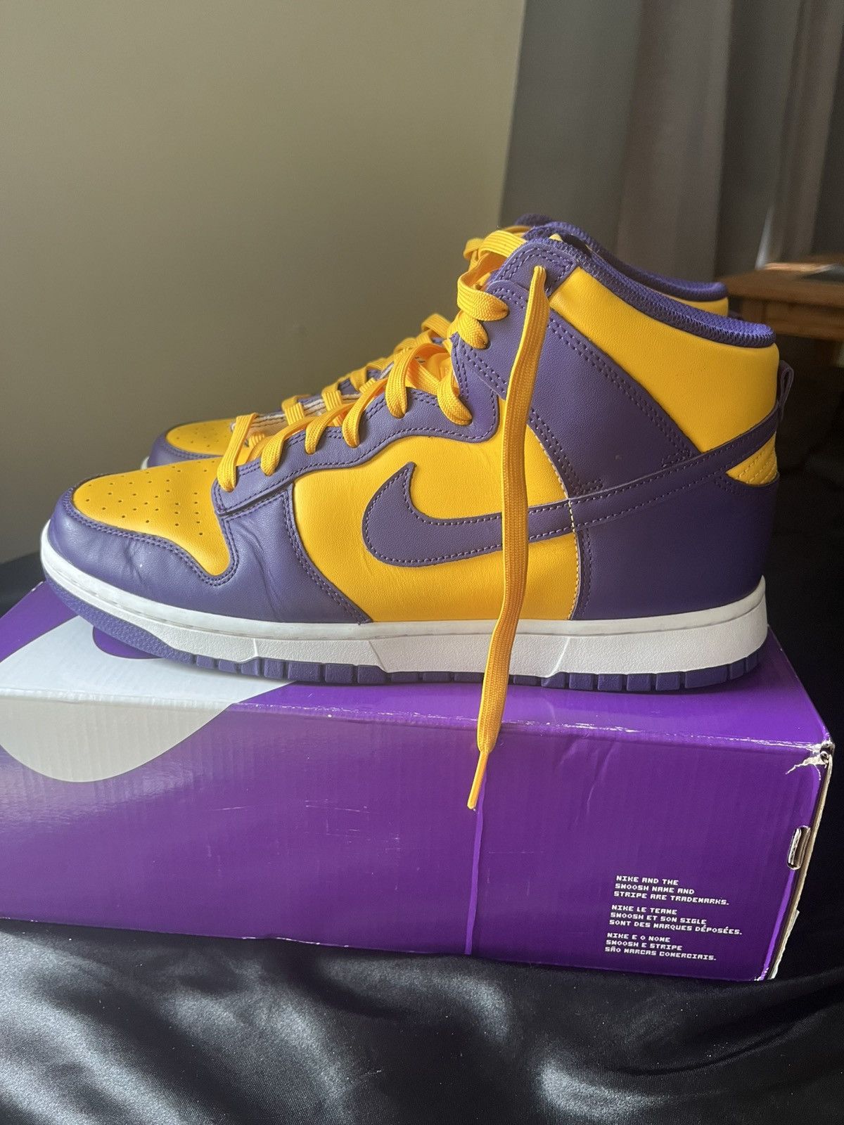 Nike Nike Dunk High Lakers Size US 12 / EU 45 - 1 Thumbnail