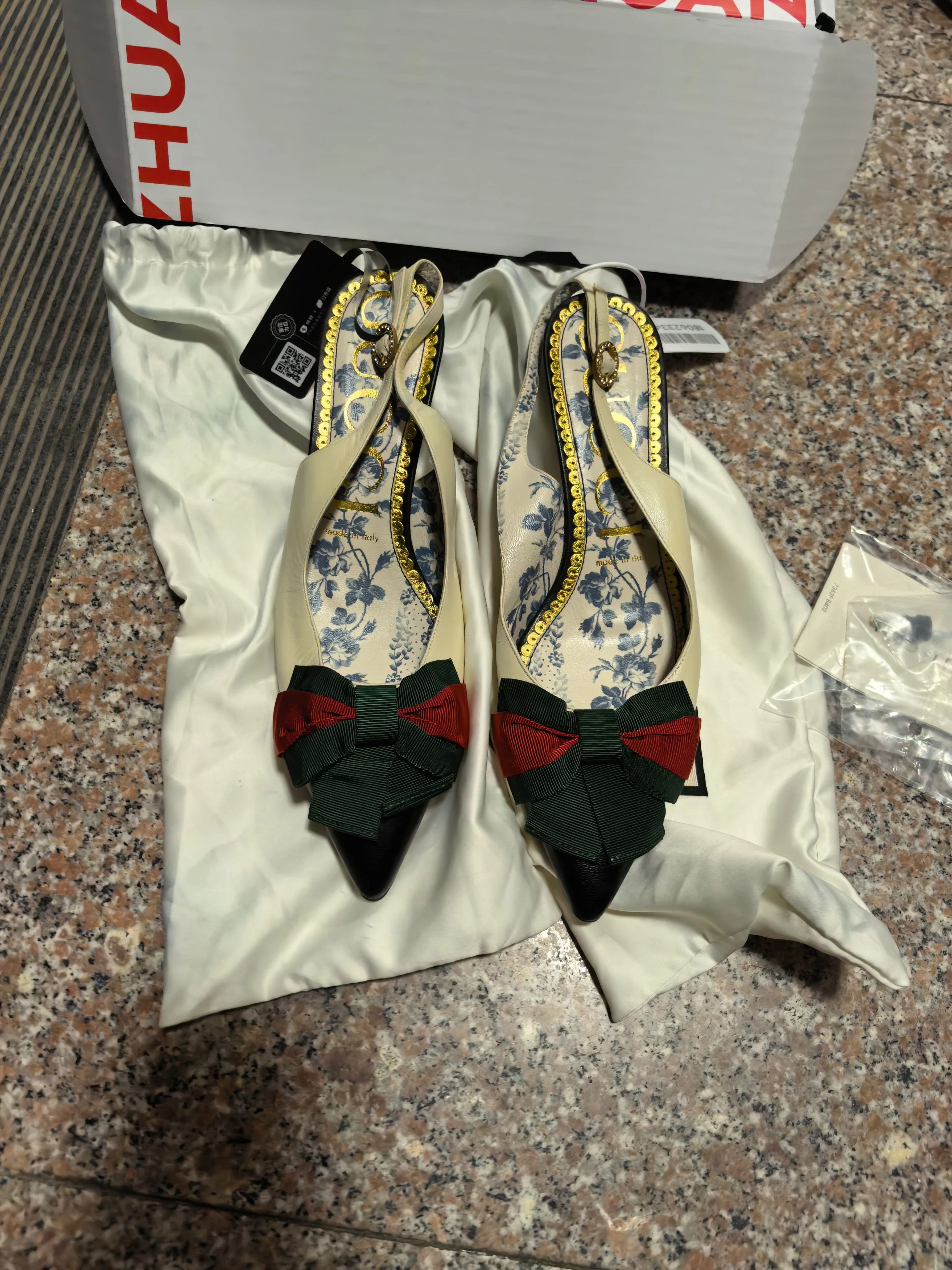 Gucci Gucci floral white leather kitten heel sandal size 38 Size US 7.5 / IT 37.5 - 1 Thumbnail