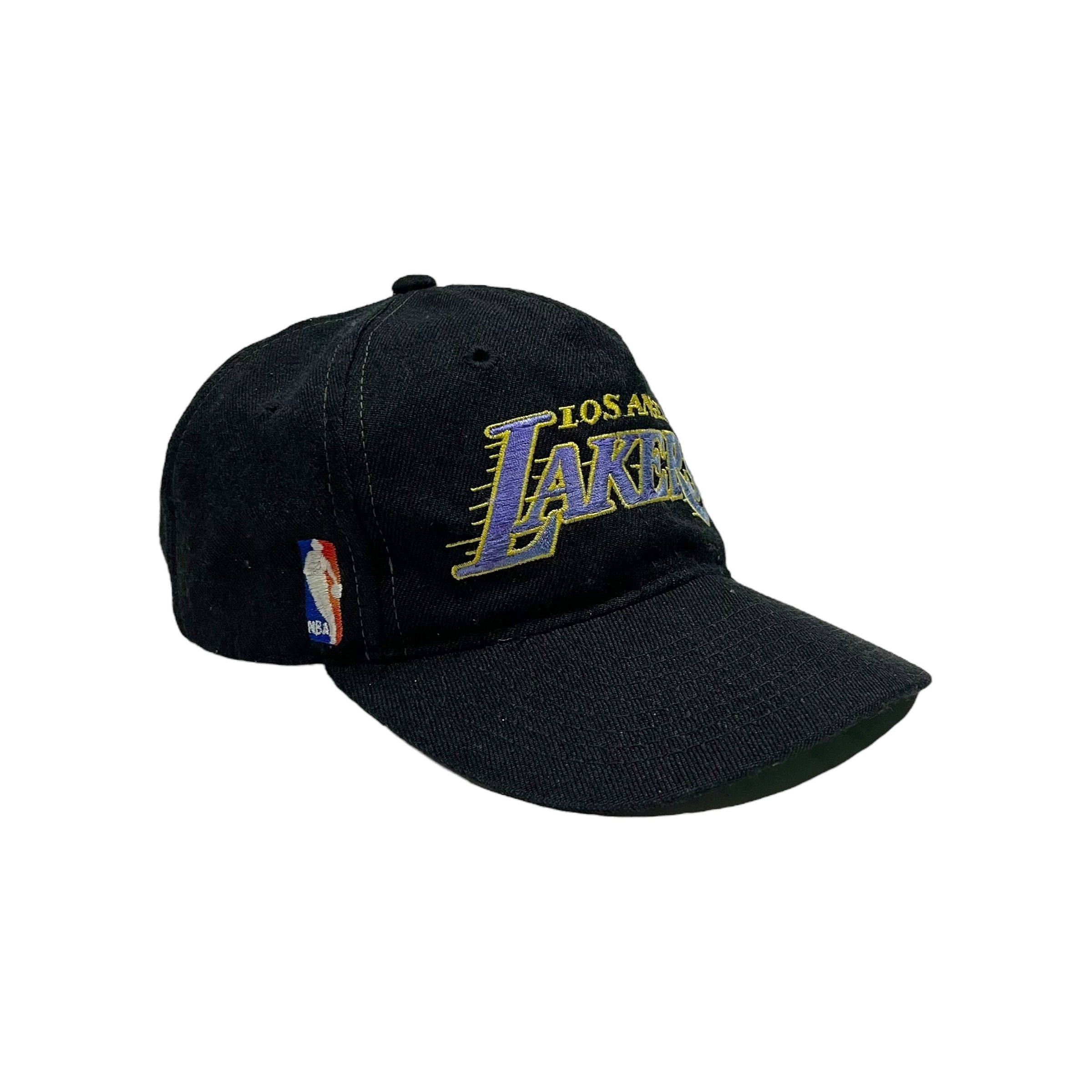 レイカーズ【Sale】LAKERS SPORTS SPECIALTIES Vintage 90s Los Angeles Lakers Sports Specialties Script