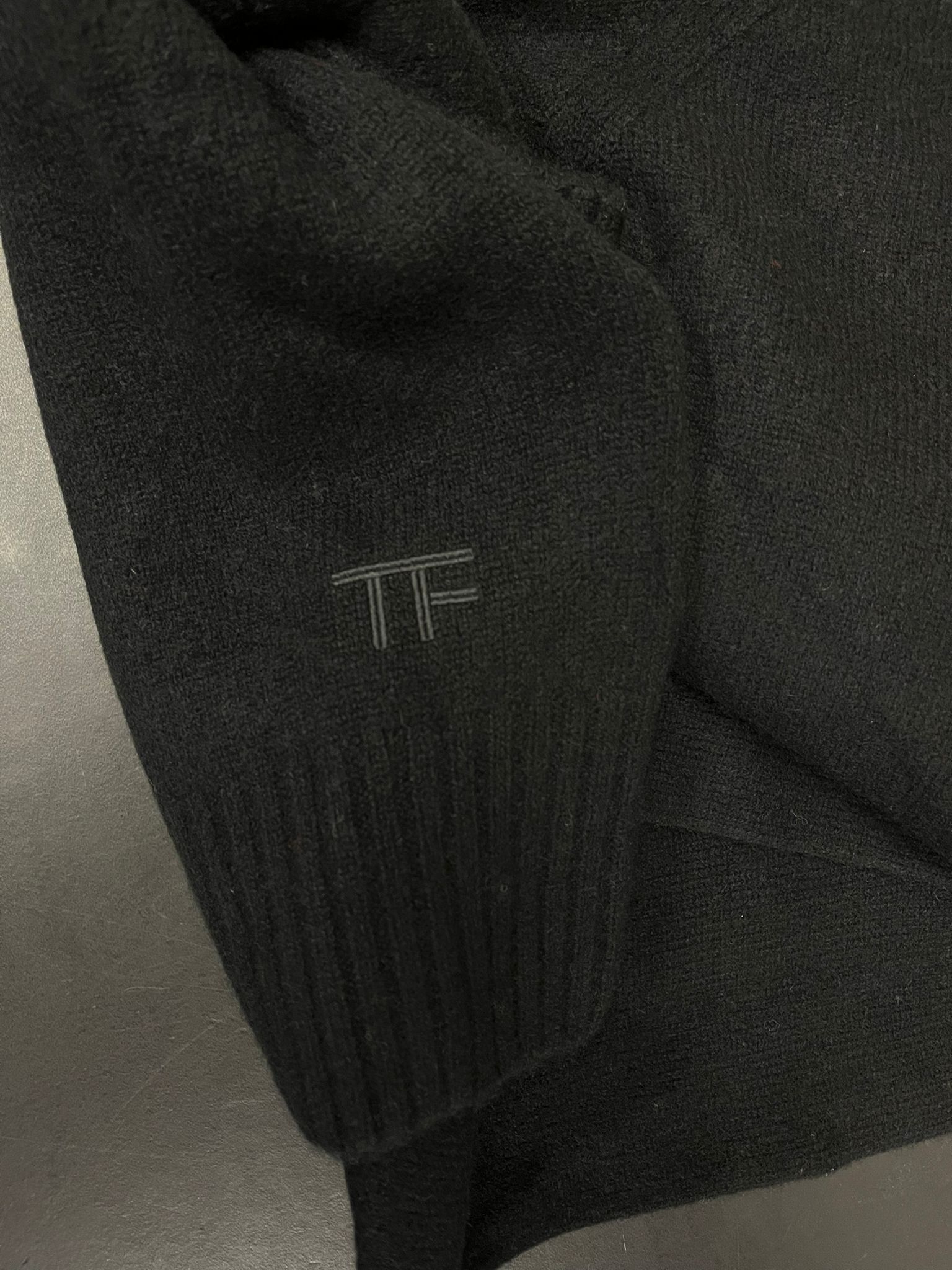 Tom Ford o1sndg1125 Polo Sweater in Black Size US XL / EU 56 / 4 - 2 Thumbnail