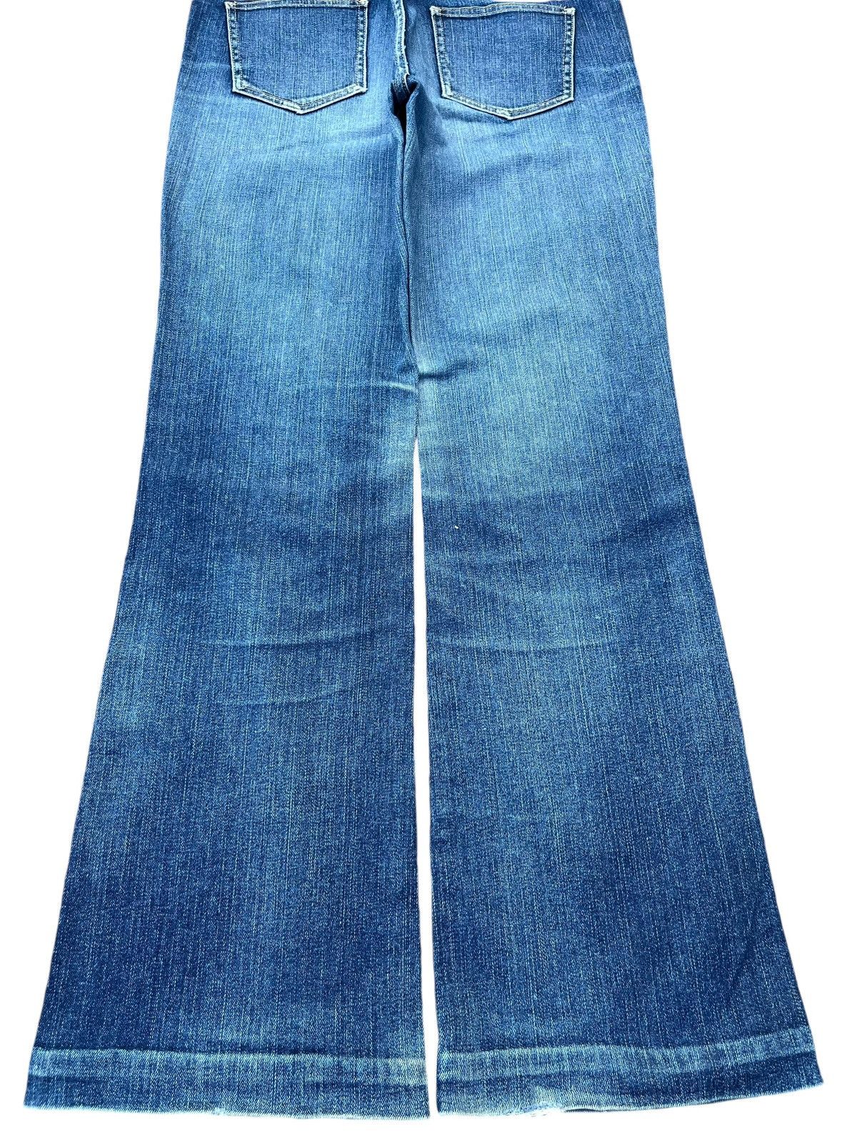Japanese Brand × Jun Takahashi × Uniqlo Vintage Y2K Japanese Brand Blue Faded Washed Flare Jeans Size US 30 / EU 46 - 6 Thumbnail