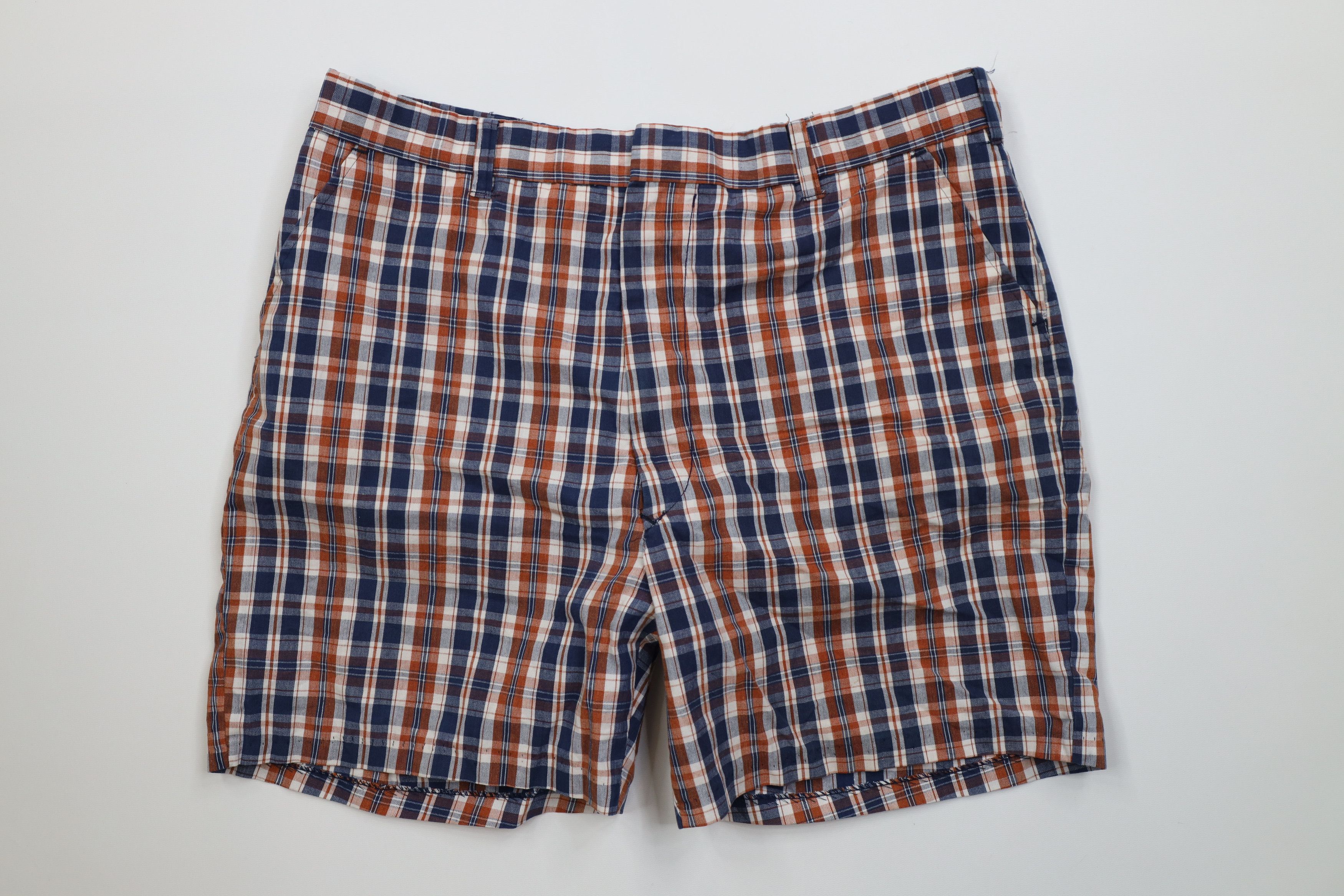Vintage 60s Streetwear Above Knee Chino Golf Shorts Plaid