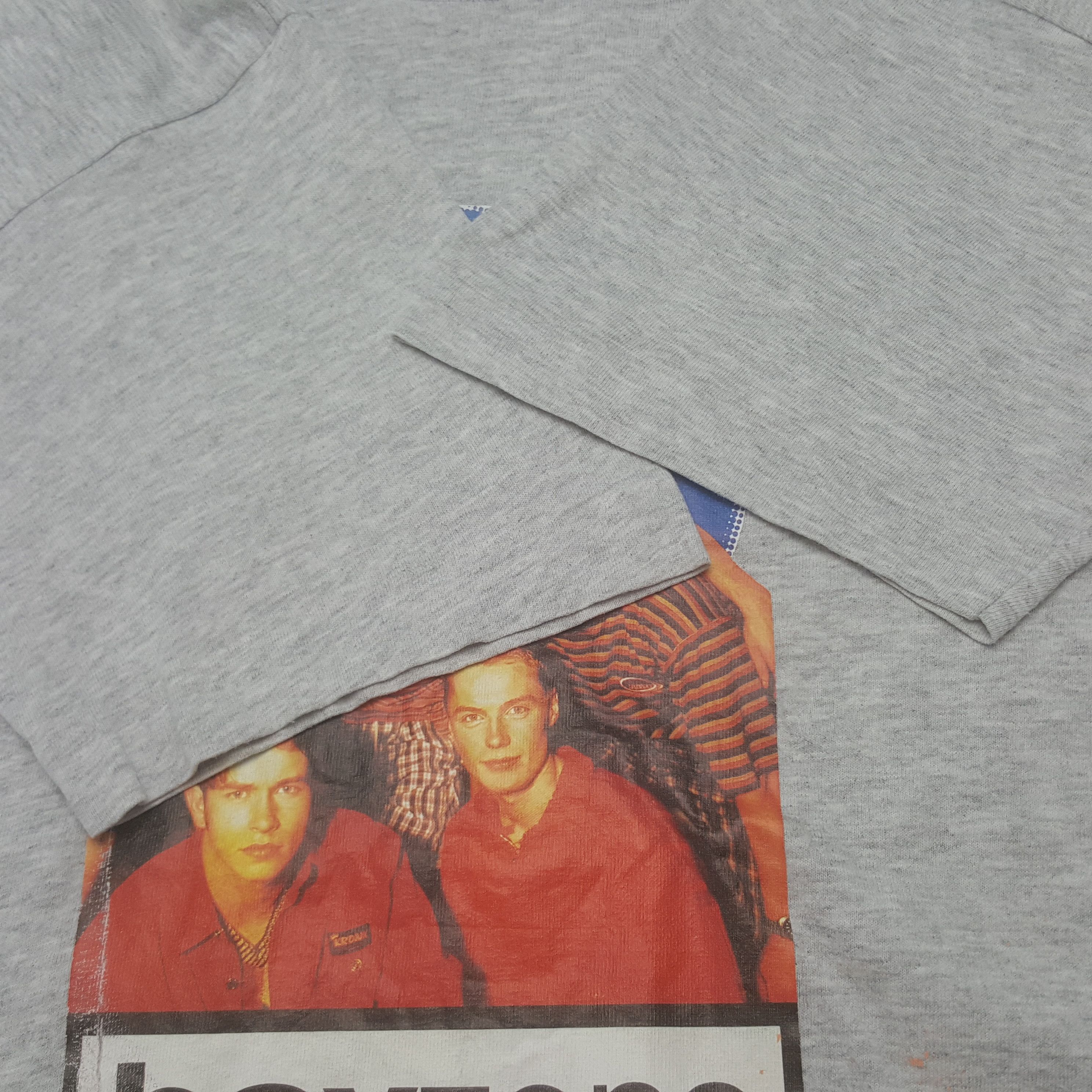 Vintage Vintage Boyzone Tshirt Size US S / EU 44-46 / 1 - 6 Thumbnail