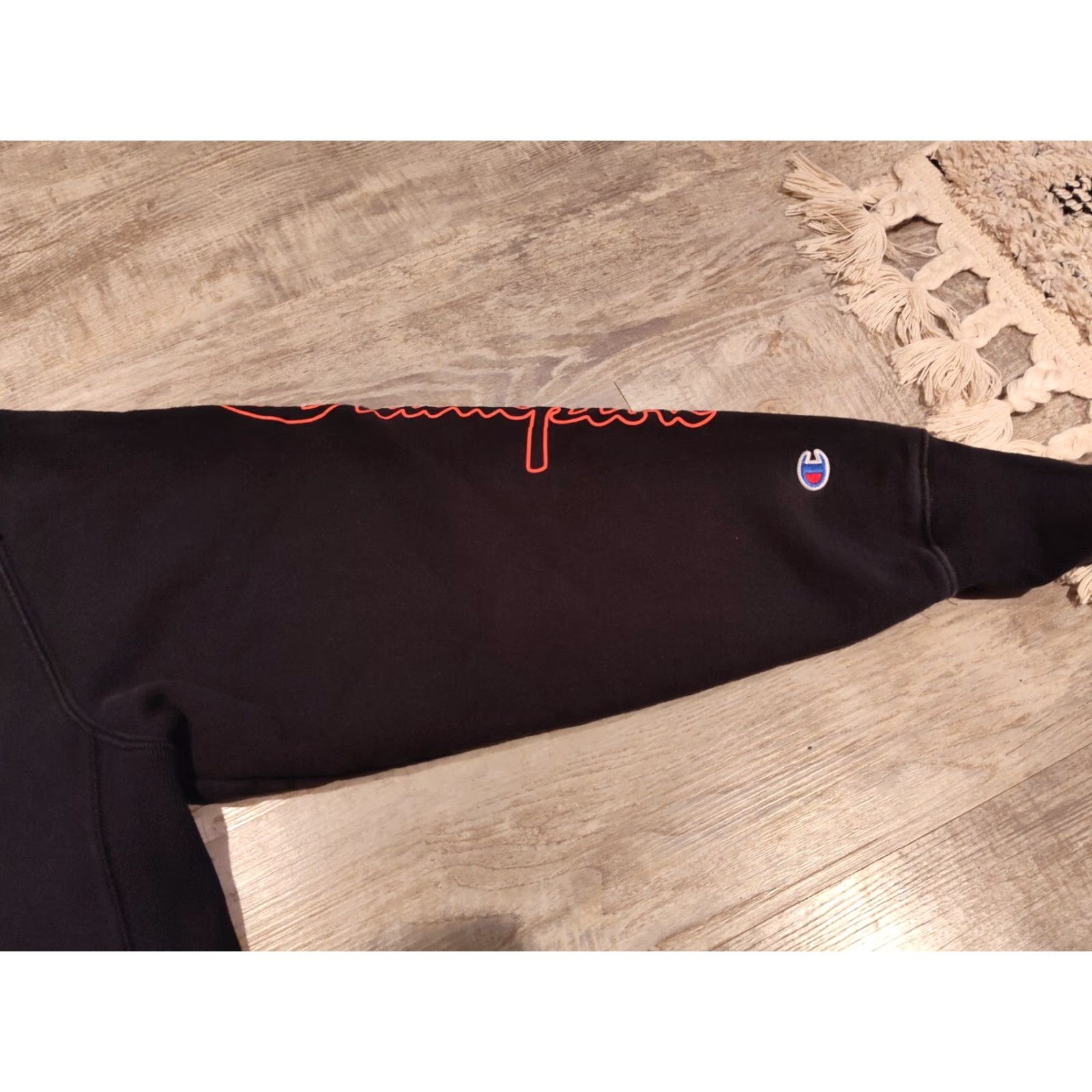Champion VINTAGE Champion Reverse Weave Cobra Kai No Mercy Hoodie Black Adult Large Hooded Pullover Sweatshirt Men (Fall/Winter) Size US L / EU 52-54 / 3 - 7 Thumbnail