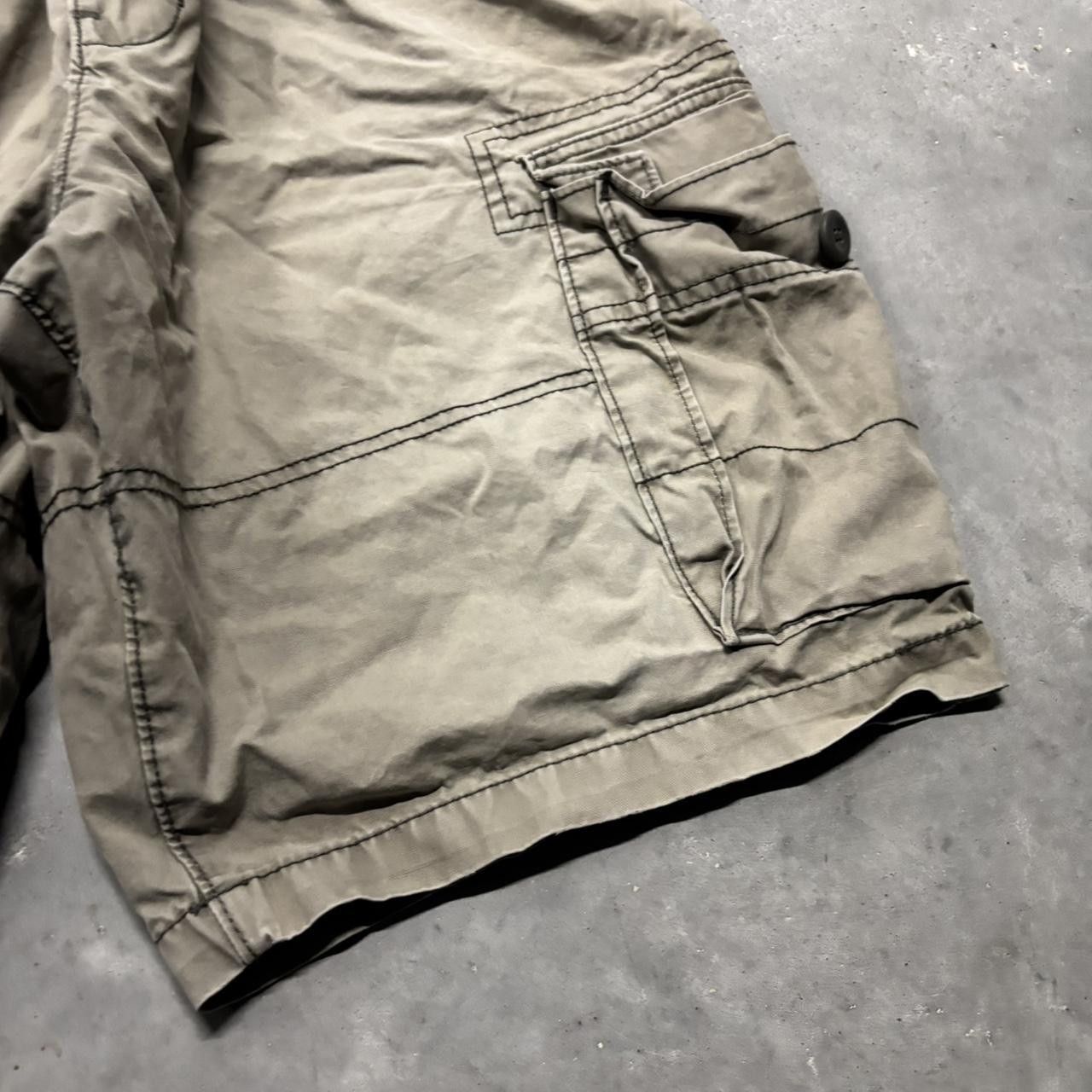 Japanese Brand × Vintage Crazy Vintage Y2K/2000s Baggy Faded Khaki Grey Skater Style Cargo Shorts! Size US 38 / EU 54 - 4 Thumbnail