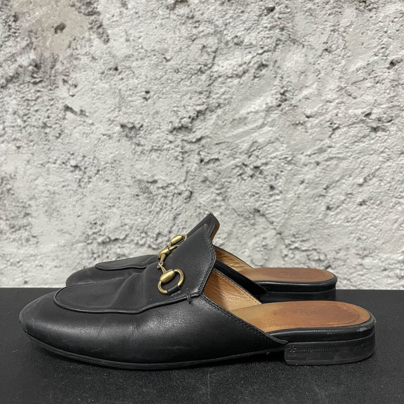 Gucci Gucci Princetown Black Leather Slide Sandals 0079 Size US 6 / IT 36 - 1 Thumbnail