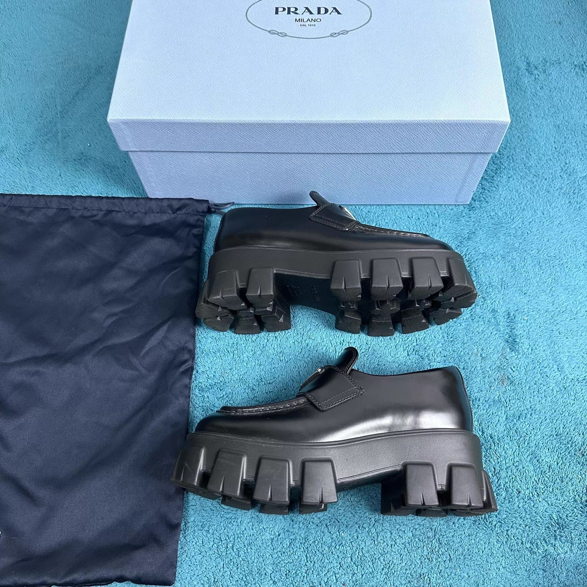 Prada Prada monolith logo platform loafer black 35 Size US 4.5 / IT 34.5 - 2 Thumbnail