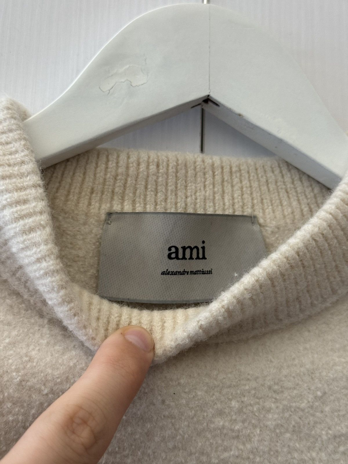 AMI Ami Paris White Knitted Virgin Wool Sweaters Size S / US 4 / IT 40 - 4 Thumbnail