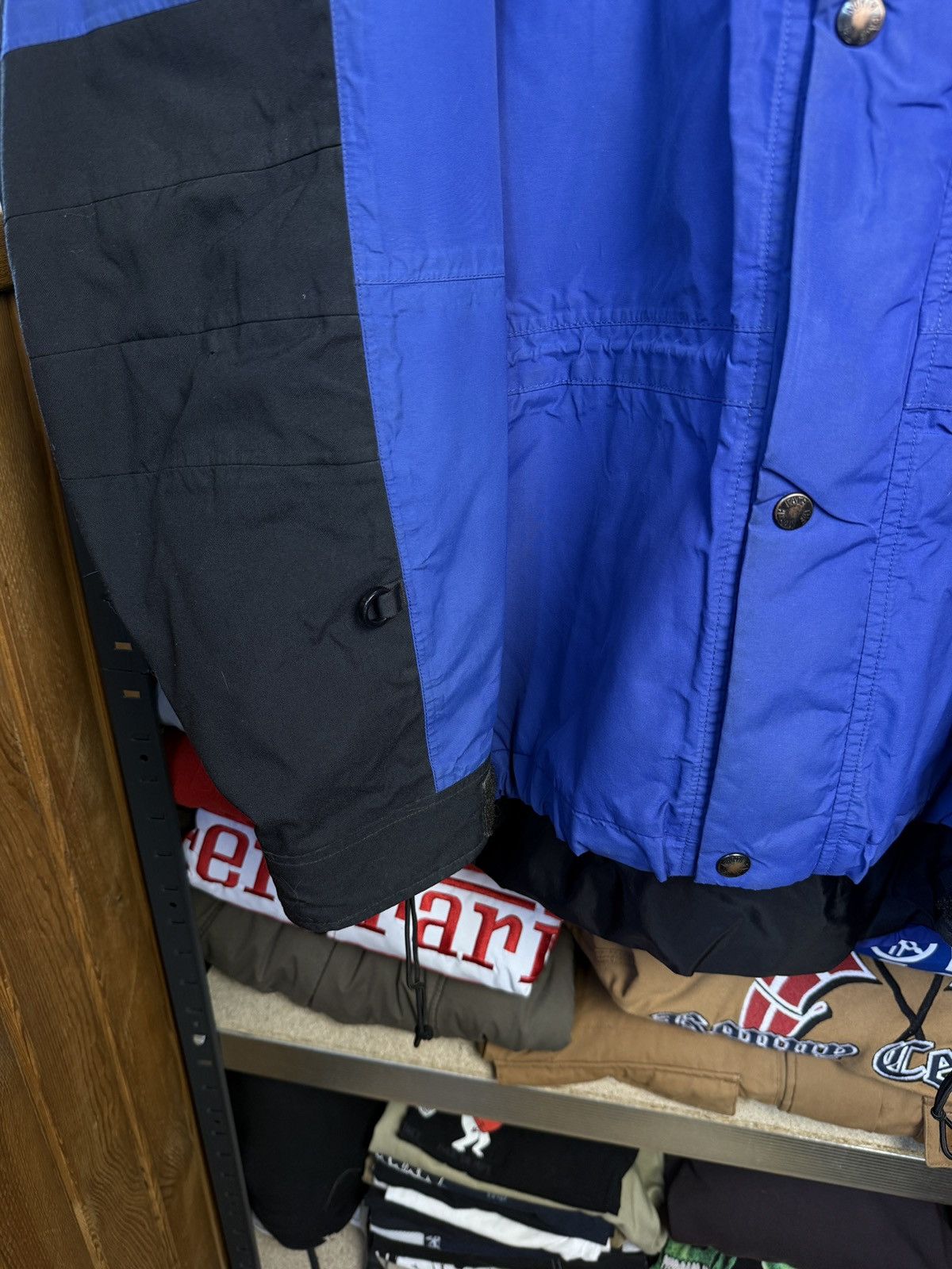 Other Vintage TNF Mountain Gore-Tex Shell Jacket Size US XL / EU 56 / 4 - 5 Thumbnail