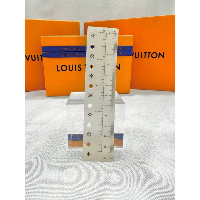 Louis Vuitton Louis Vuitton Ruler | Grailed