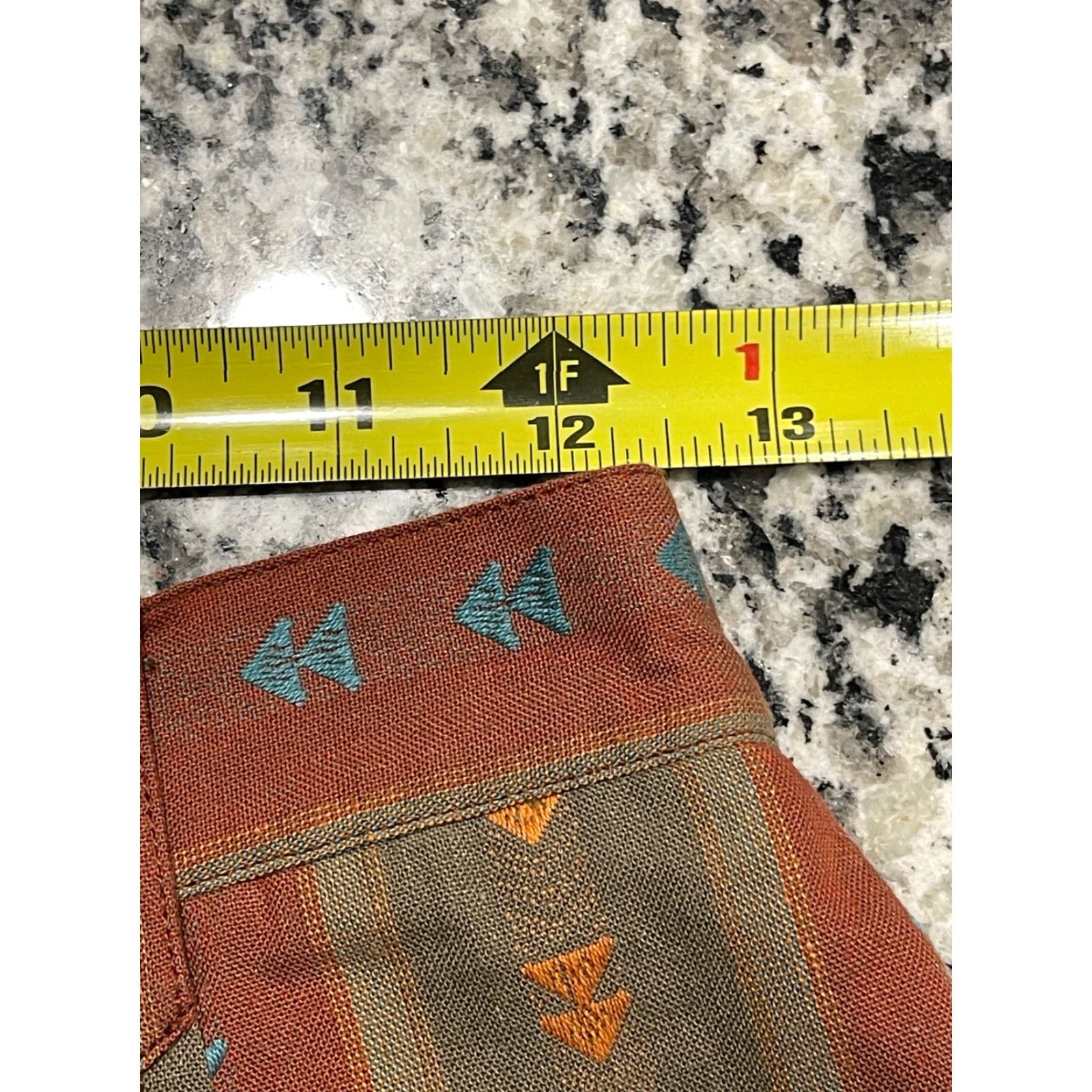 Izod VINTAGE IZOD Club Shorts Womens 8 Brown Aztec Southwestern Pleated Bermuda NWT Hippie Casual Travel Cotton Polyester Canvas Striped Zip Womens Size 30" / US 8 / IT 44 - 5 Thumbnail