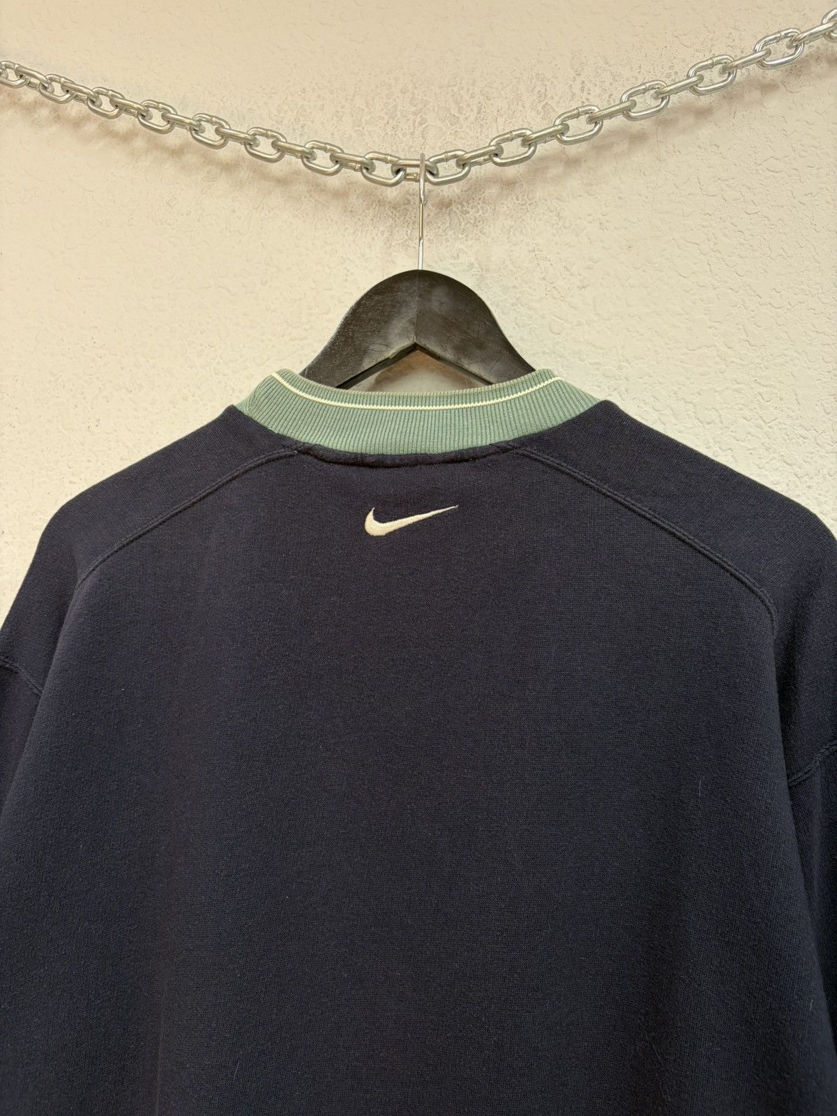 Nike Vintage y2k Nike Sweatshirt Centre Embroidered Swoosh Logo Size US M / EU 48-50 / 2 - 10 Thumbnail