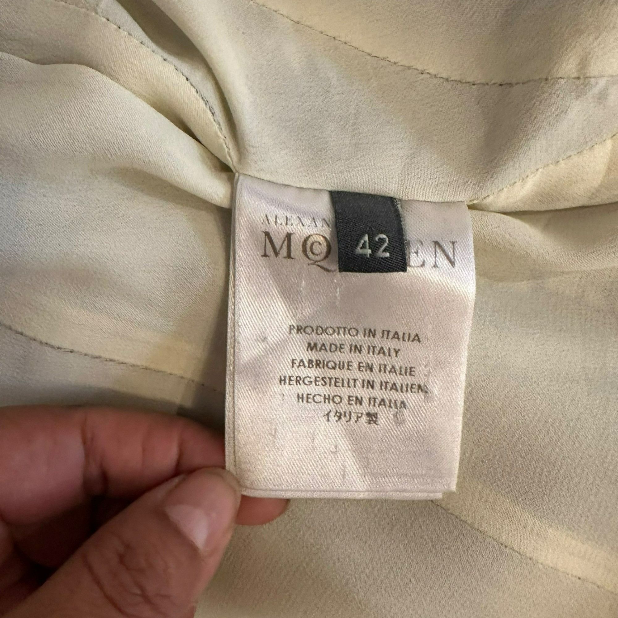 Alexander McQueen ✨Alexander McQueen Size 42 Black & Beige Patterned Long Slee Size M / US 6-8 / IT 42-44 - 5 Thumbnail