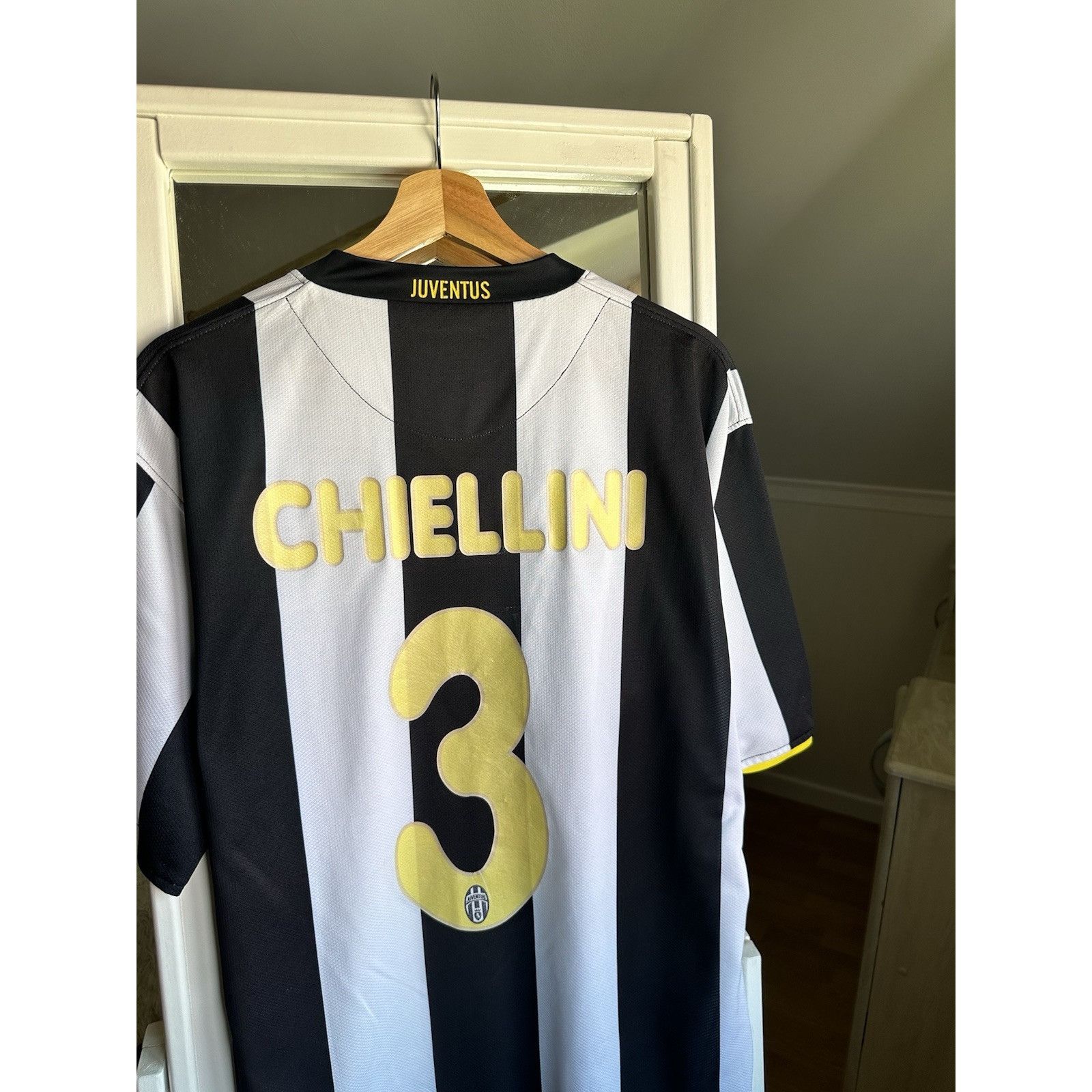 Nike Juventus 2008-2009 player Chiellini 3 Home Football Shirt Size US XL / EU 56 / 4 - 3 Thumbnail