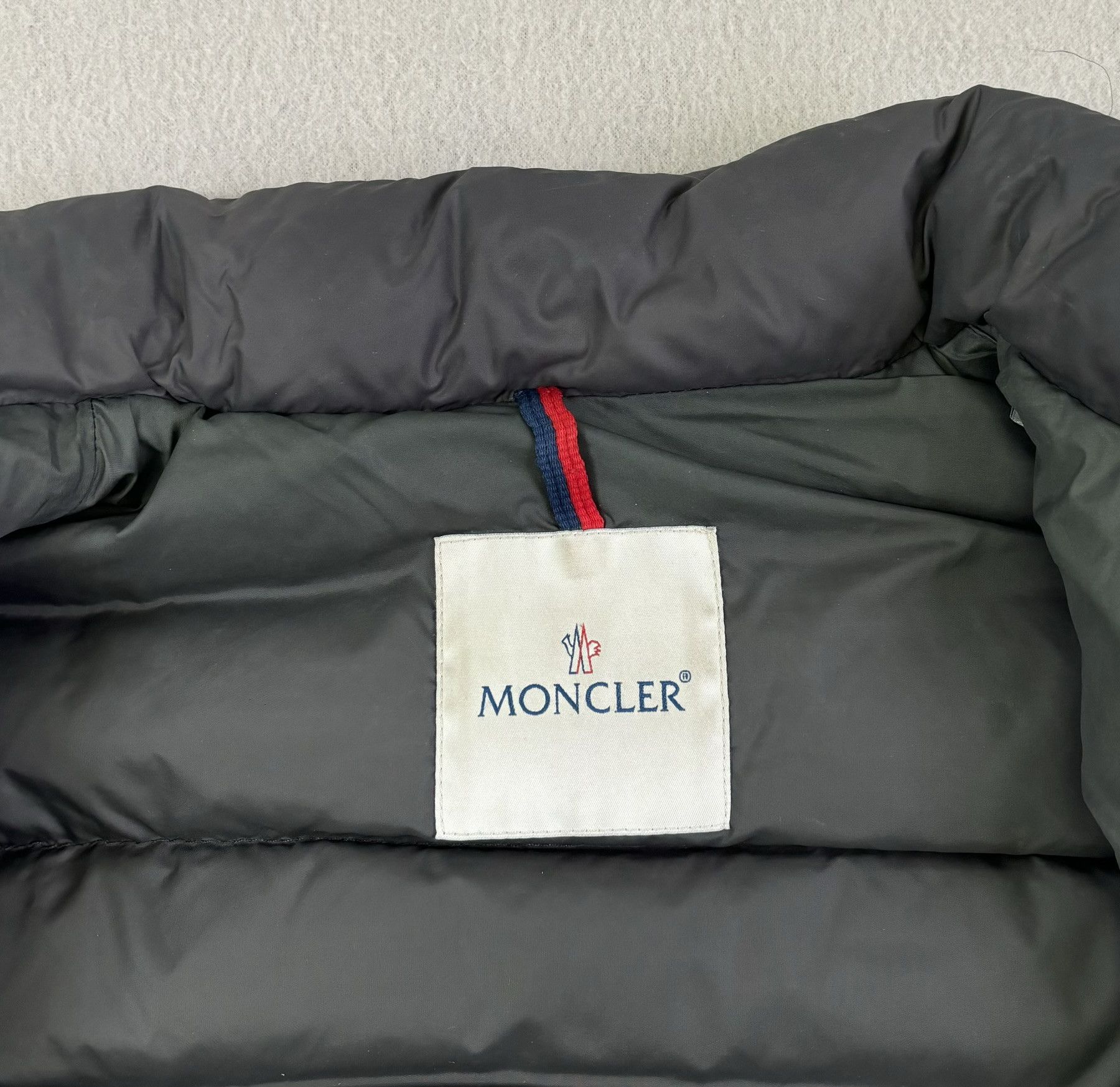 Moncler Moncler BEA jacket size. 2 Size XS / US 0-2 / IT 36-38 - 17 Thumbnail