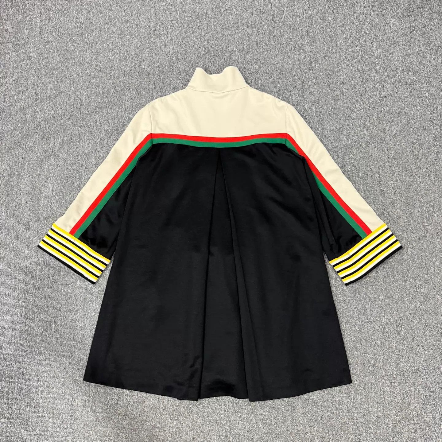 Gucci Gucci school uniform sport dress XS 95 new Size XS / US 0-2 / IT 36-38 - 2 Thumbnail