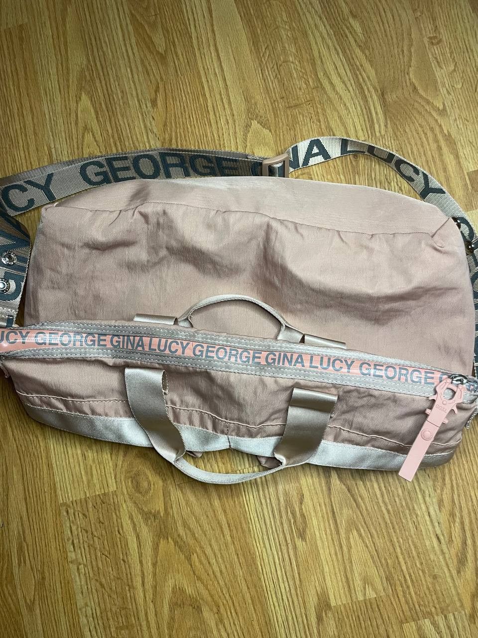 George Gina & Lucy Shoulder bag pink