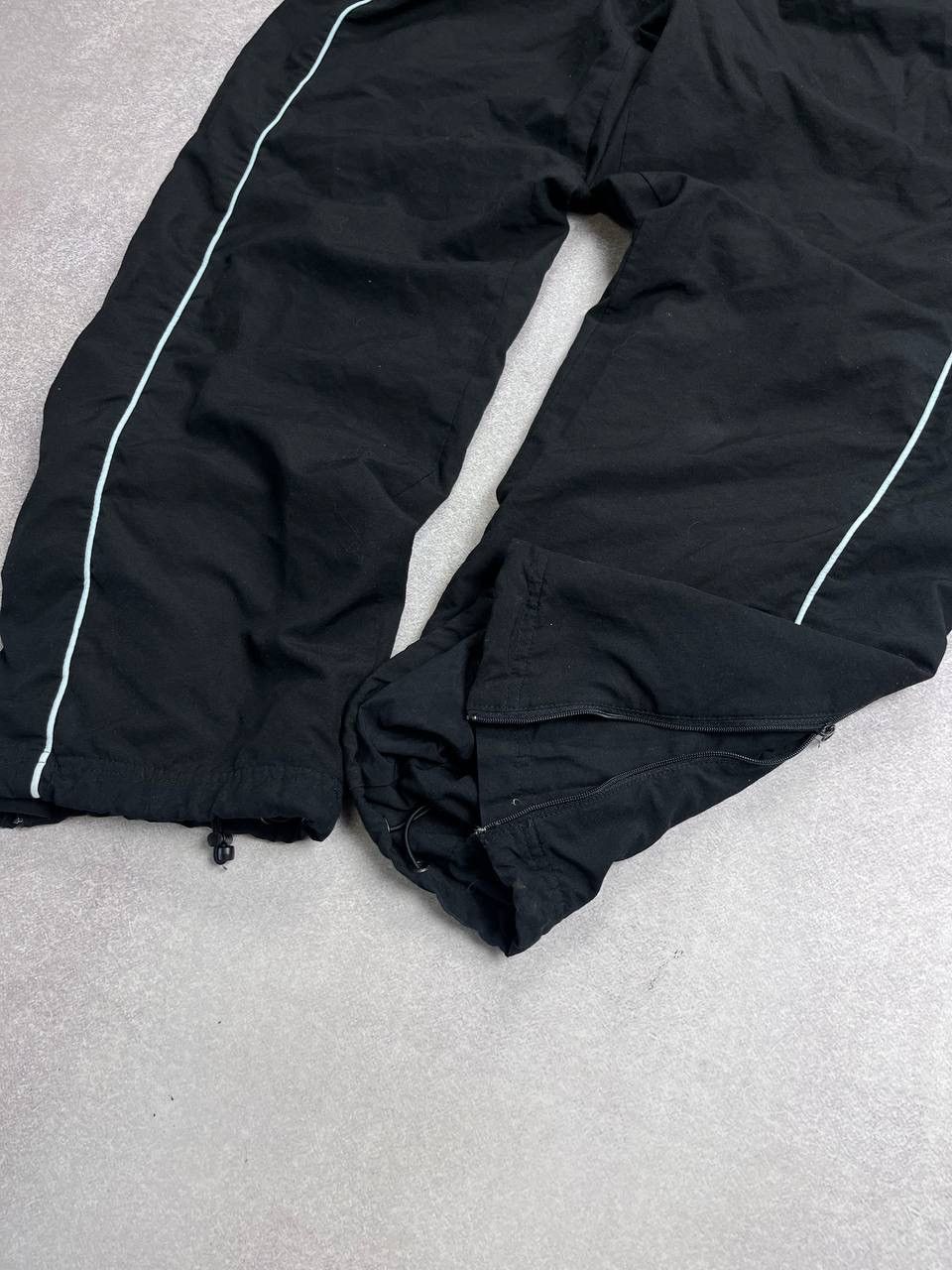 Nike × Vintage VINTAGE NIKE SWOOSH BAGGY NYLON FLARED TRACK PANTS L Size US 34 / EU 50 - 6 Thumbnail
